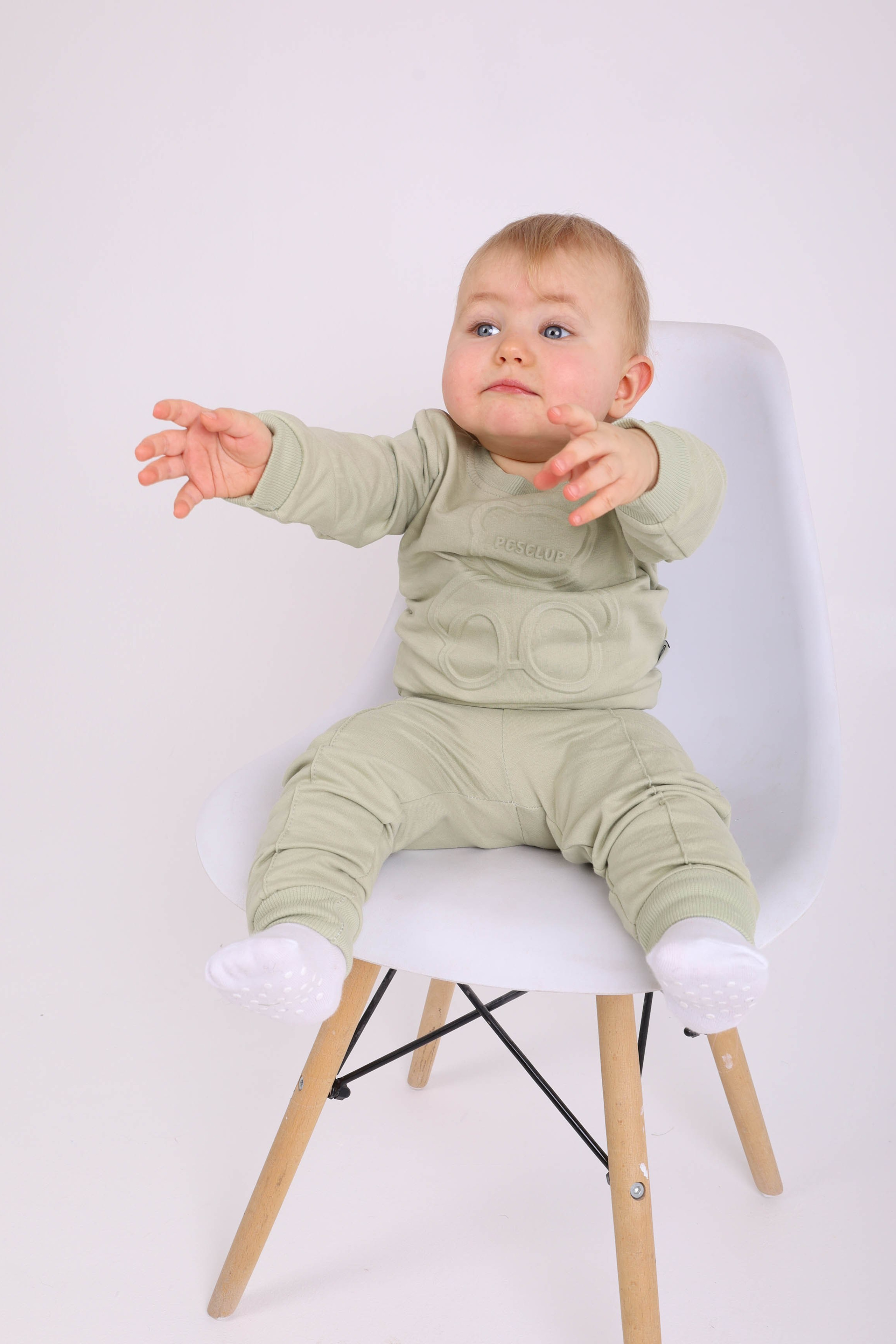 Модель девочка для предметной съемки Маша Н.Новгород | Sale Easy