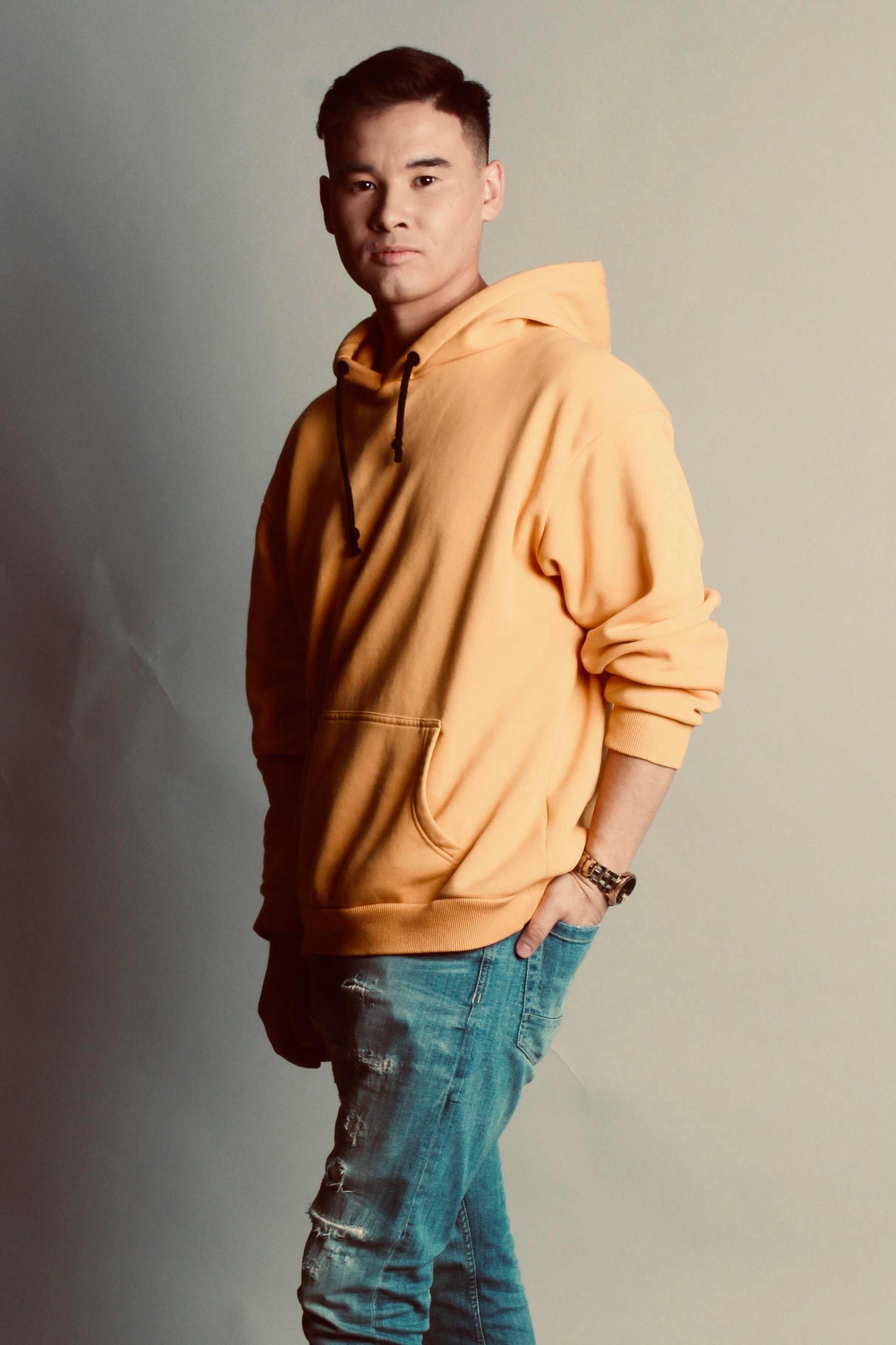 Модель для предметной съемки Данил Б Новосибирск| Sale Easy