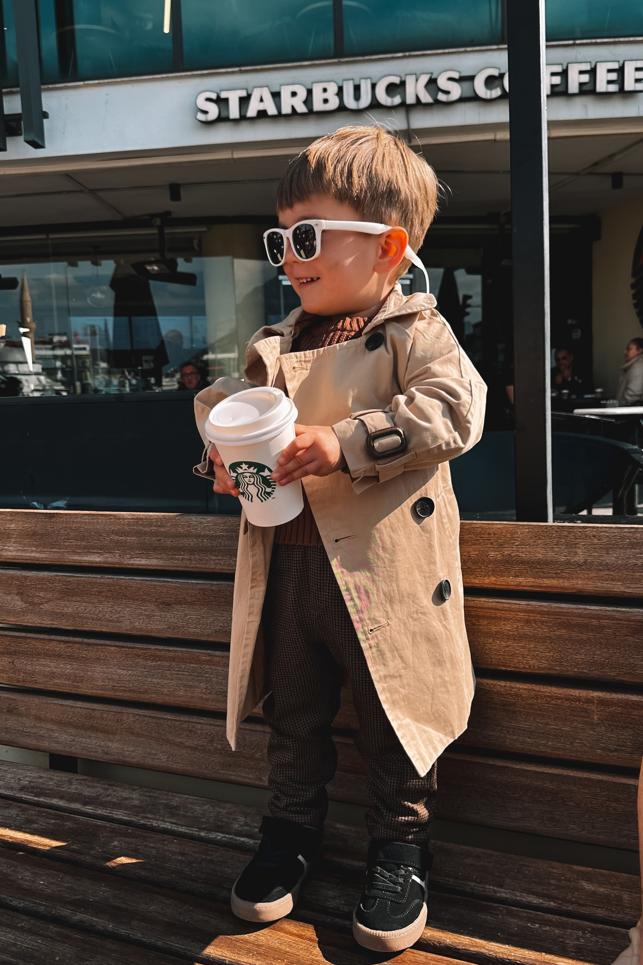 Модель для предметной съемки мальчик Радэль Казань| Sale Easy