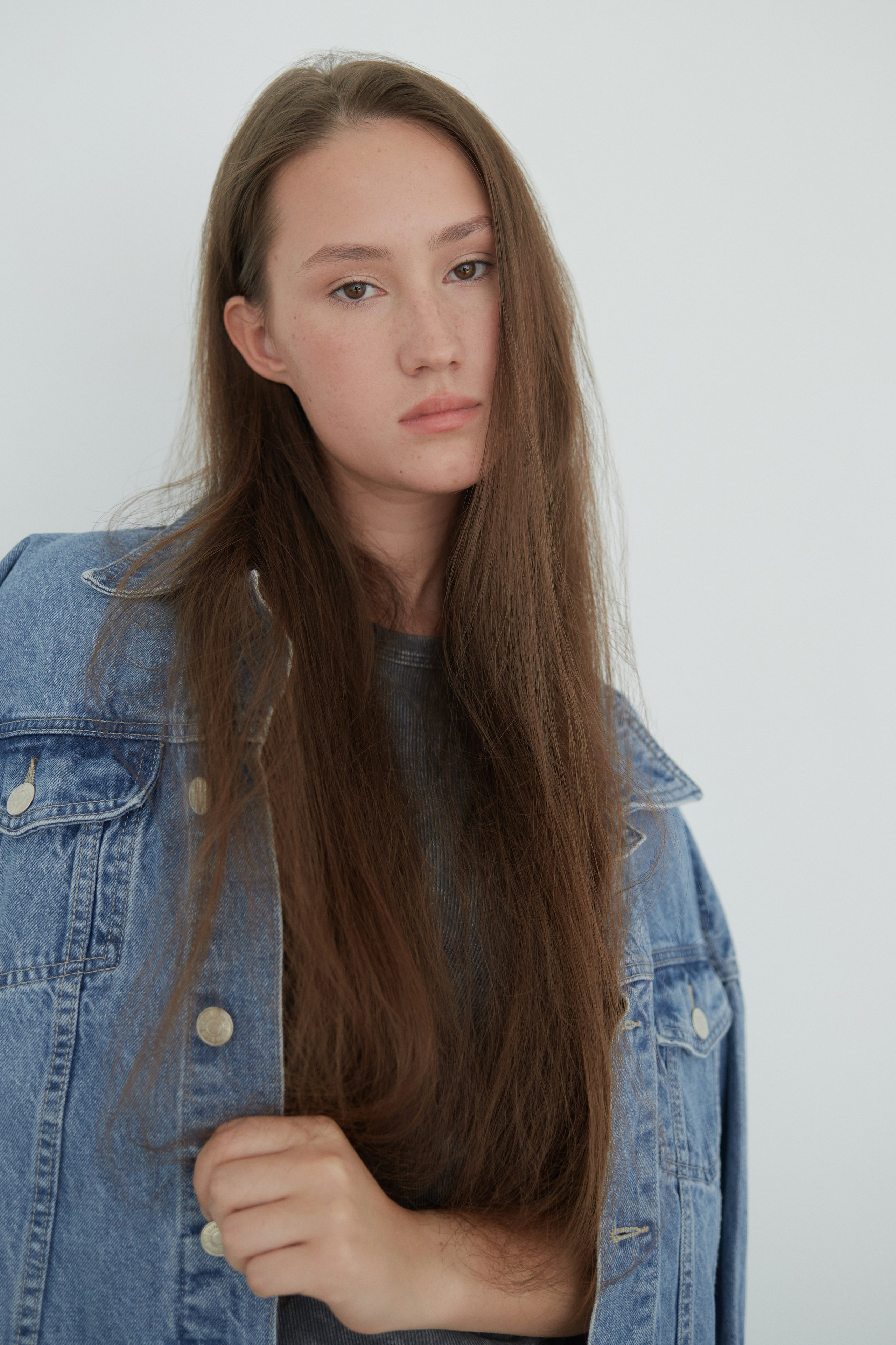 Модель для предметной съемки Владлена С.-Пб| Sale Easy