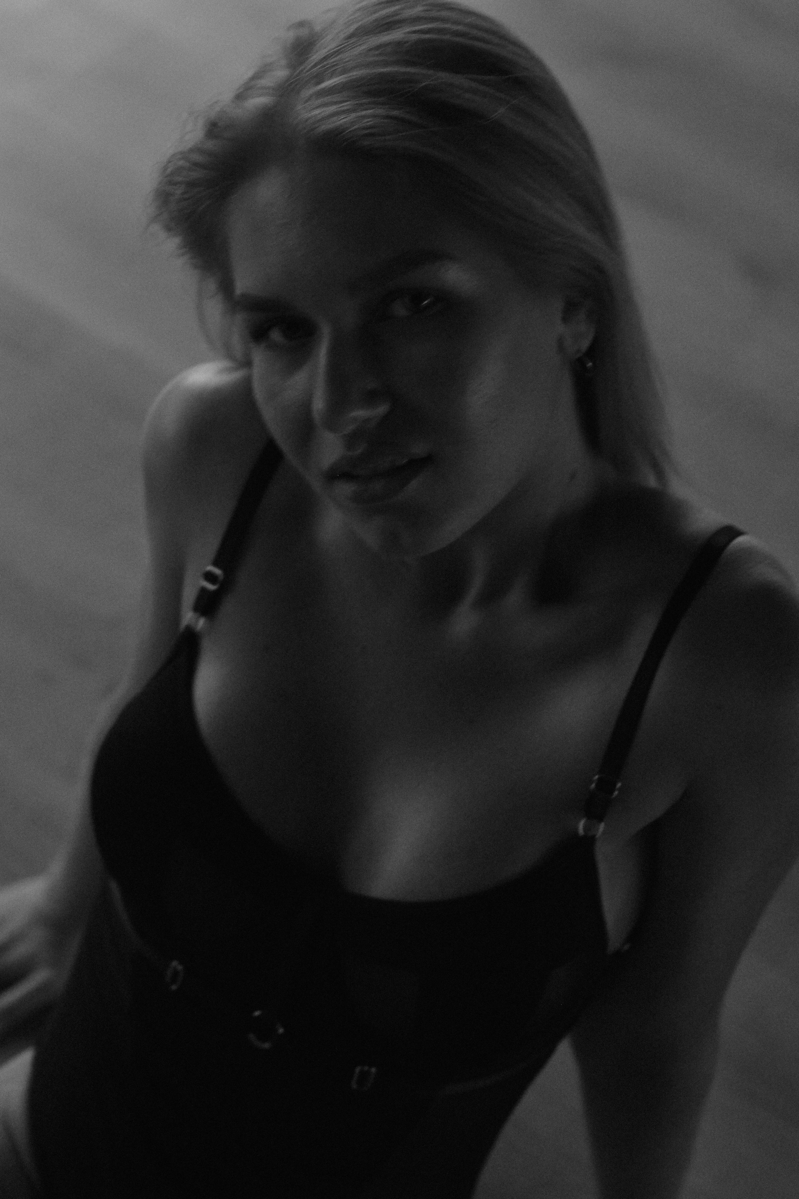 Модель для предметной съемки Соня А Н.Новгород |Sale Easy