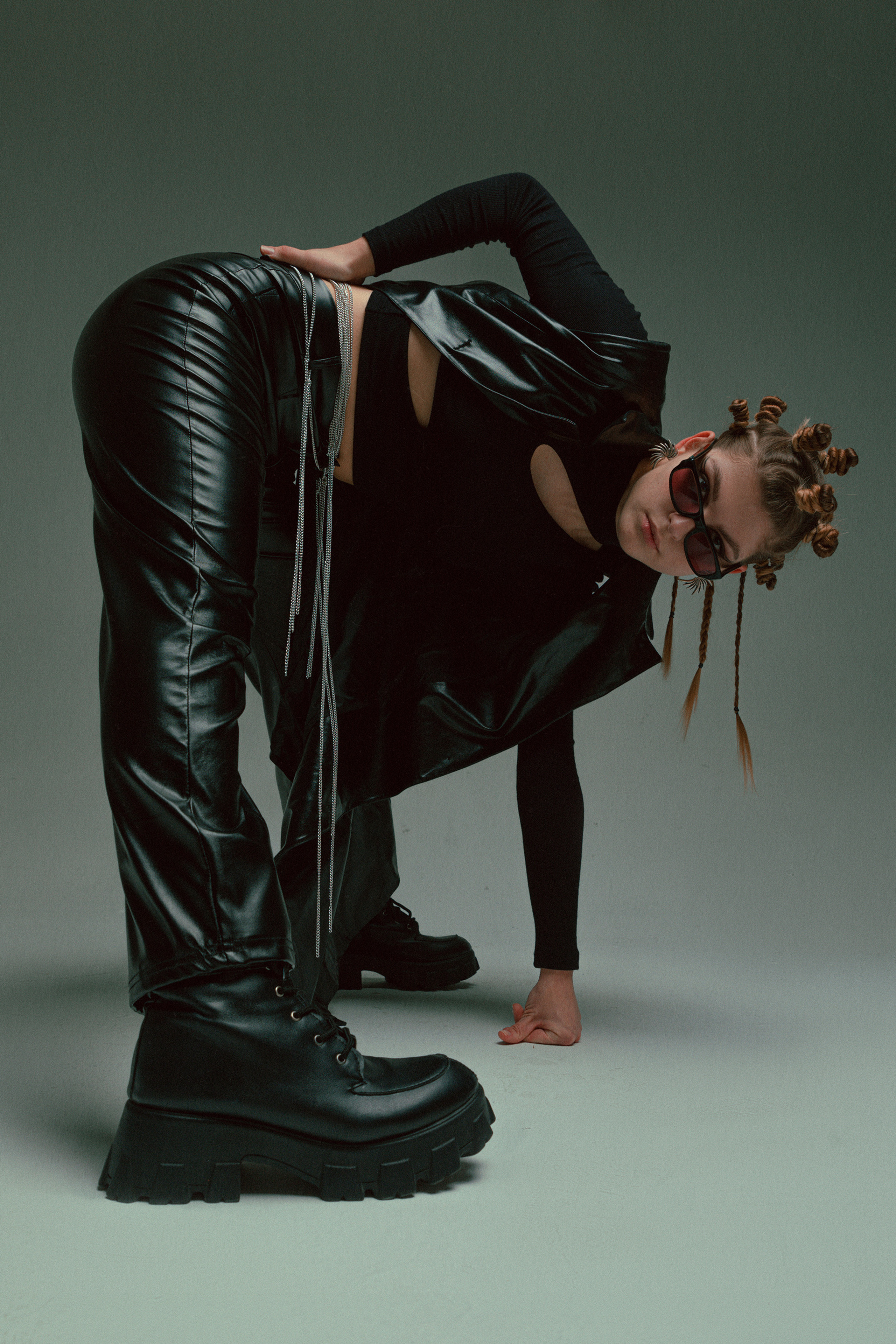 Модель для съемки фото для маркетплейса Анна 2 Н.Новгород | Sale Easy