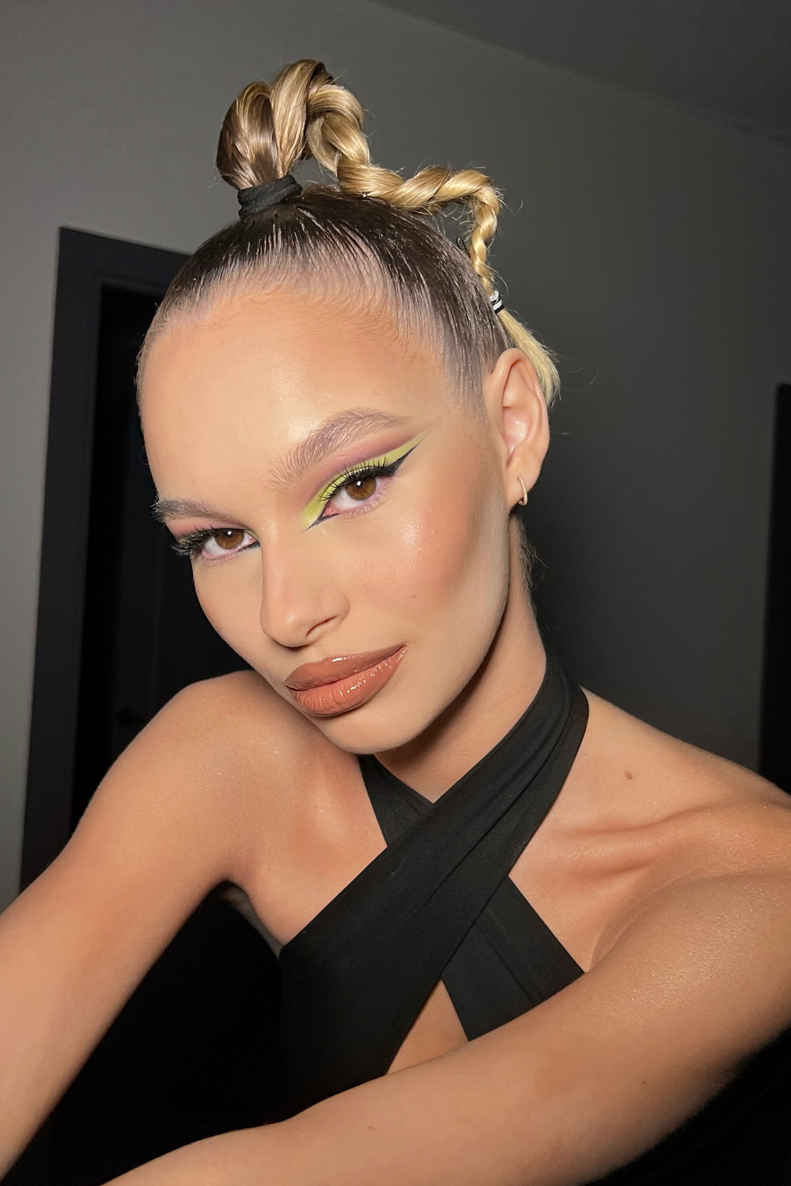 Модель для предметной съемки Анастасия Ж. С.-Пб| Sale Easy