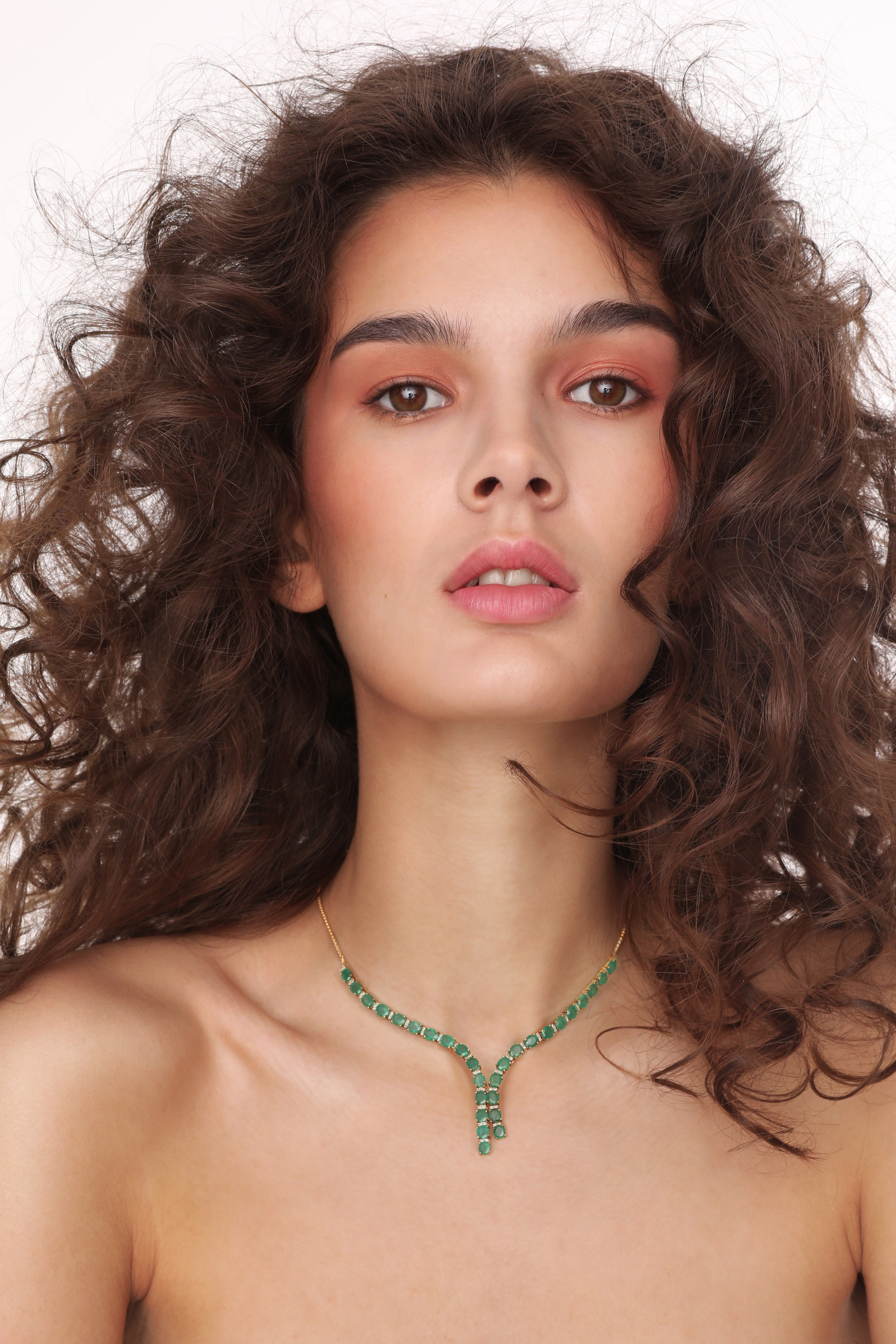 Модель для предметной съемки Света Н.Н.| Sale Easy