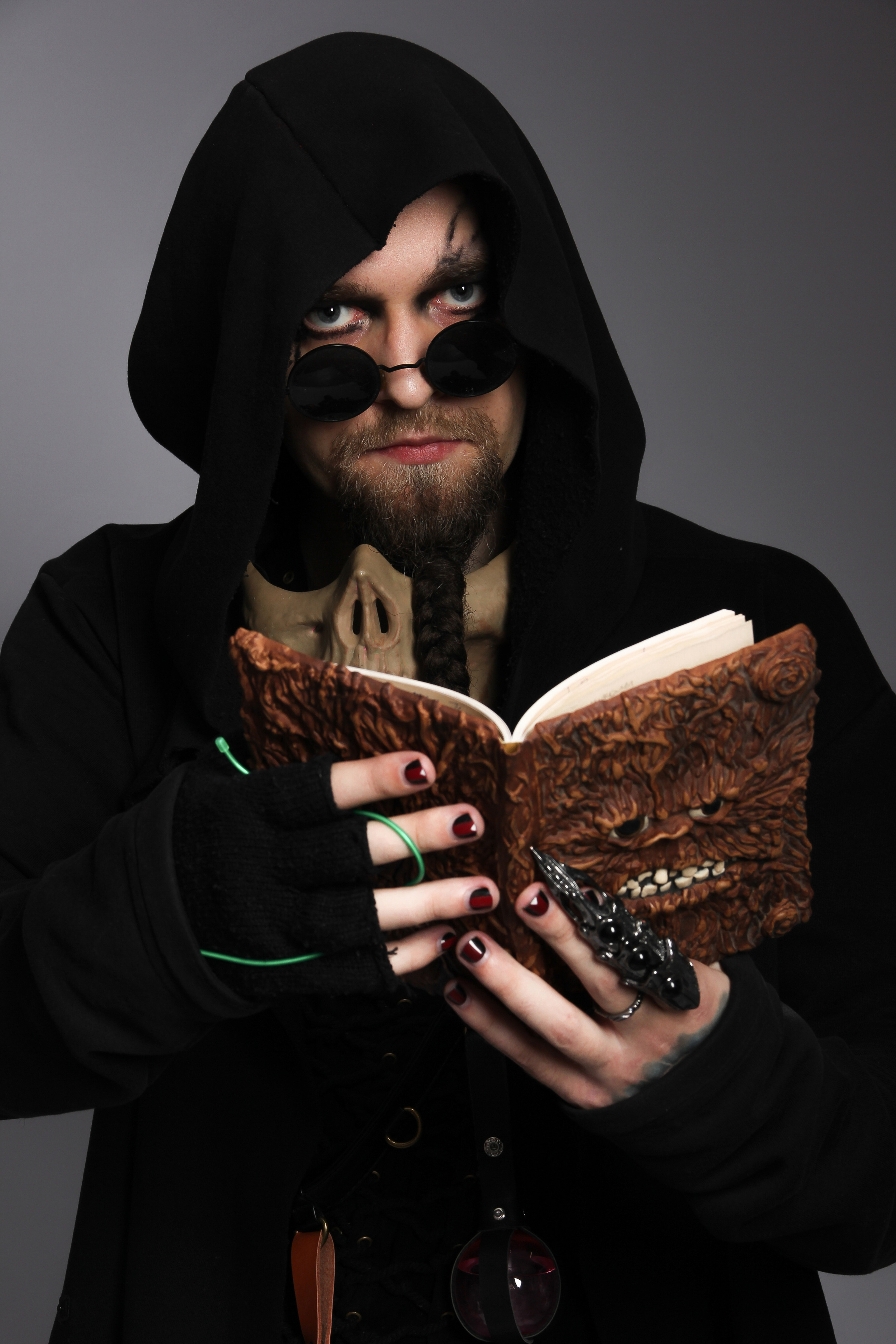 Модель для предметной съемки Дмитрий К Новосибирск| Sale Easy