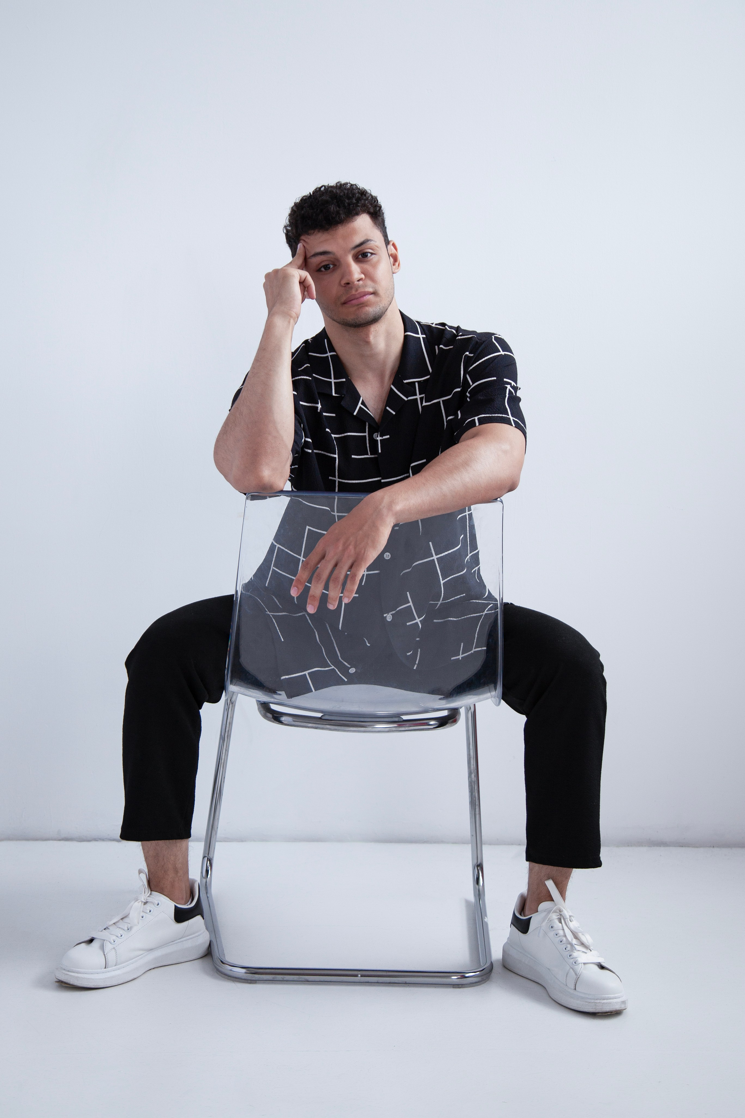 Модель для предметной съемки Бакр Абделрахман Казань| Sale Easy