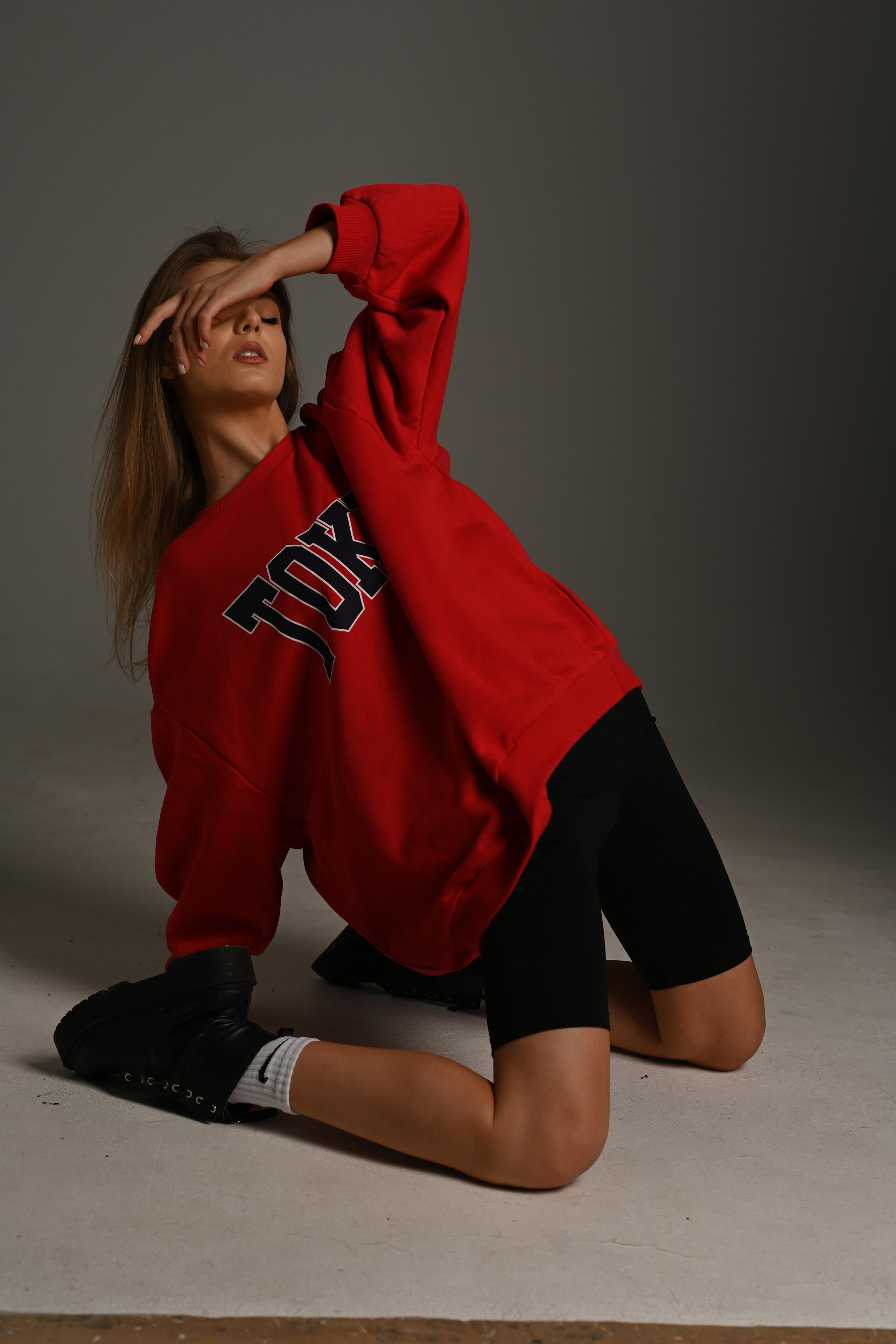 Модель для предметной съемки Мэри Москва| Sale Easy