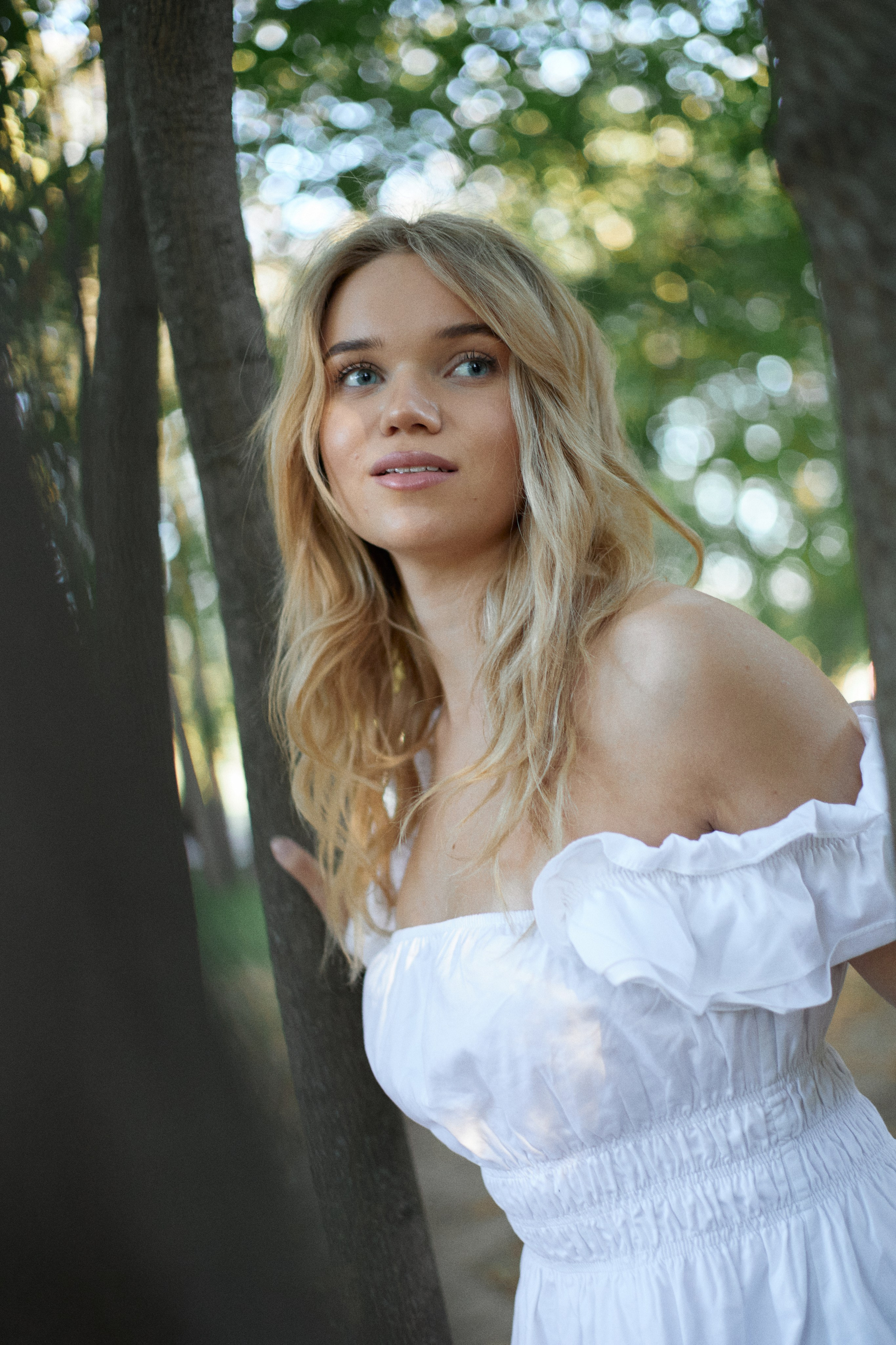 Модель для предметной съемки Риана Казань| Sale Easy