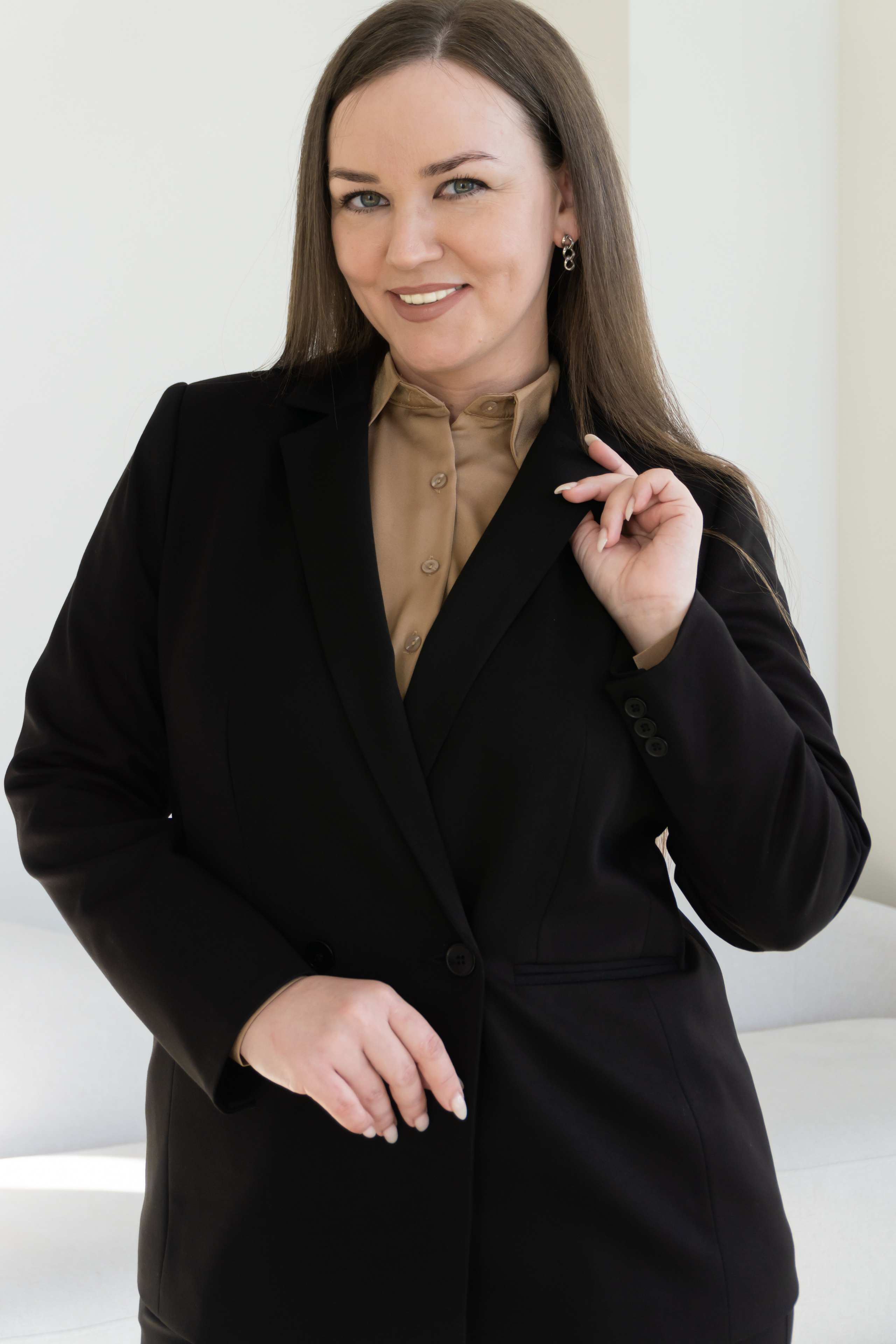 Модель plus size для предметной съемки Елена Б.С-Петербург | Sale Easy