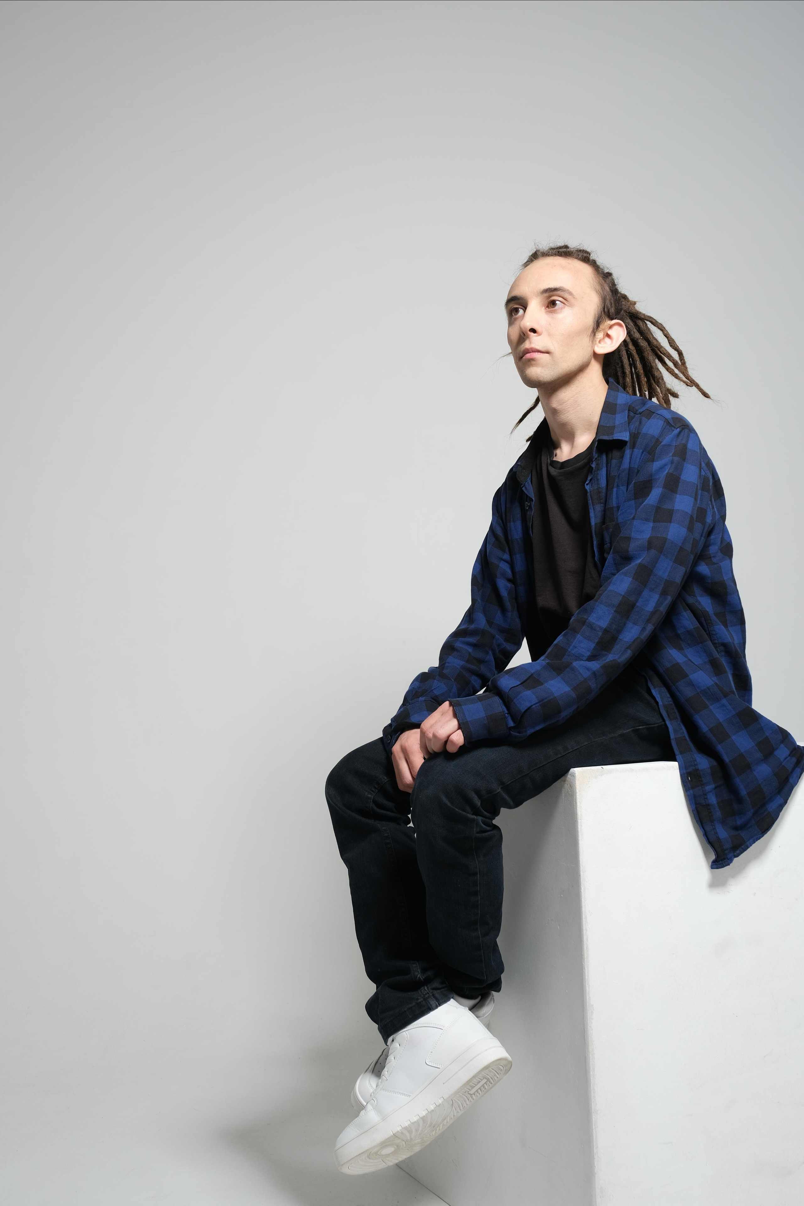 Модель для предметной съемки Тимур А. С-Петербург | Sale Easy