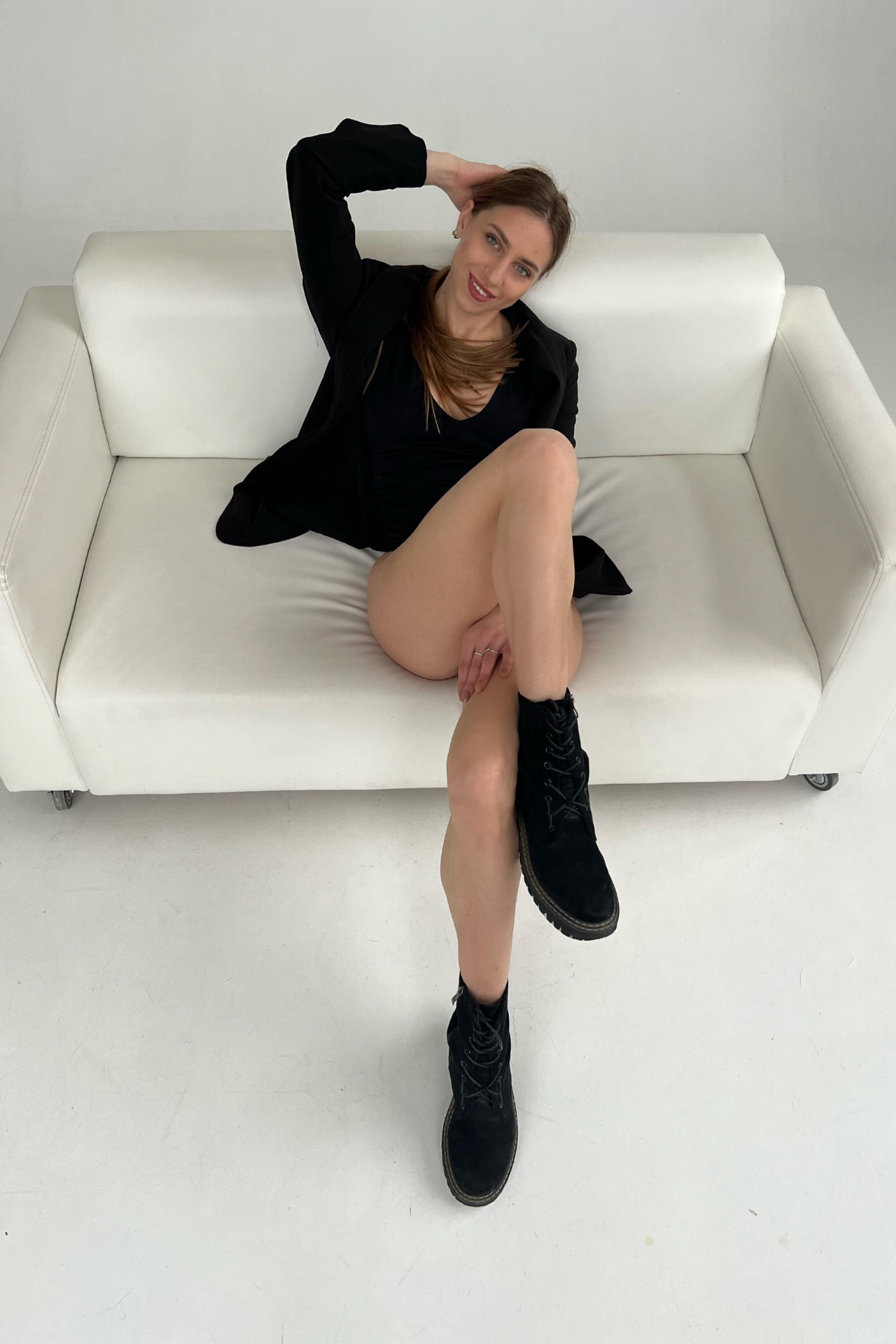 Модель для предметной съемки  Софья В Сочи| Sale Easy