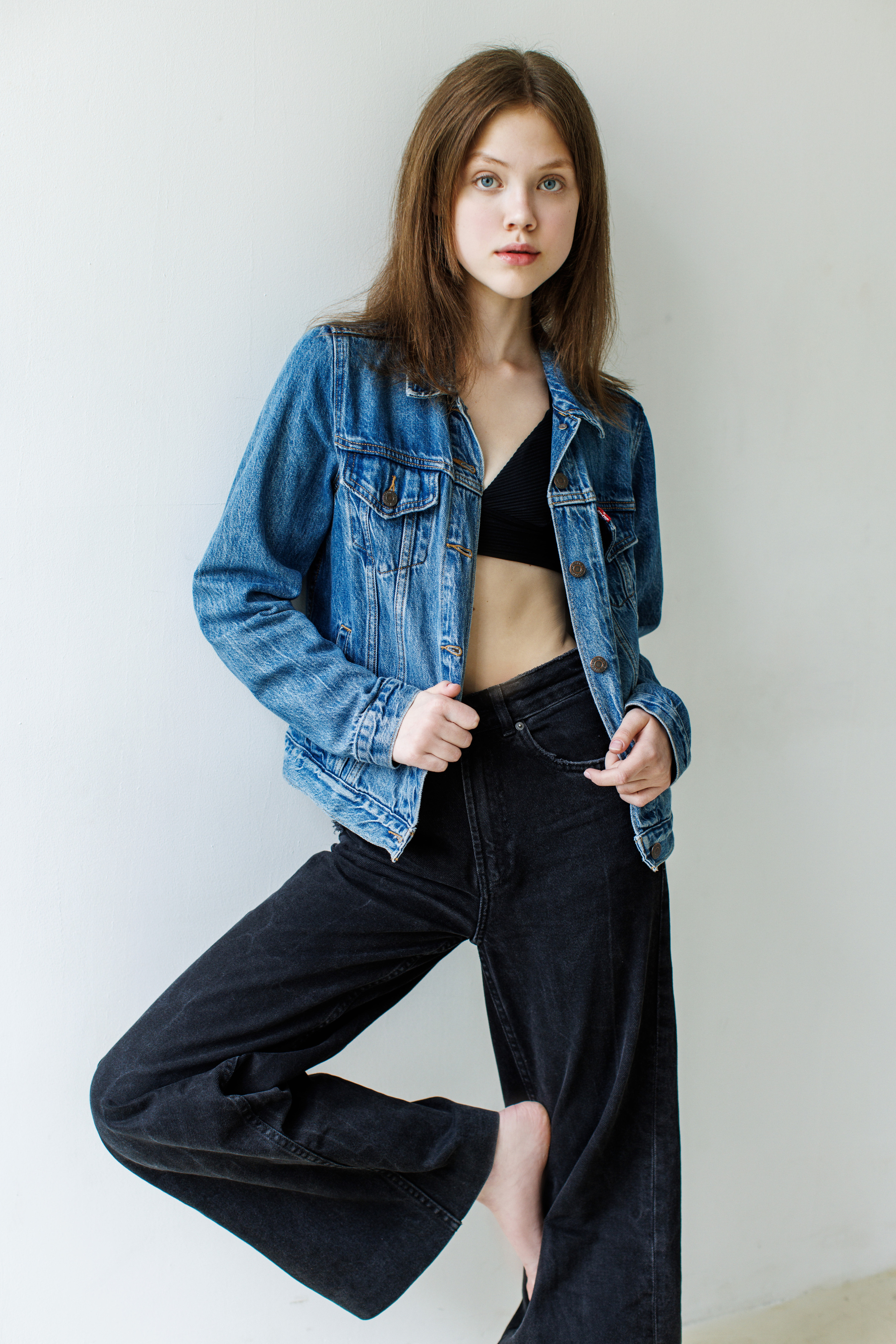 Модель для предметной съемки Леся Н.Новгород | Sale Easy