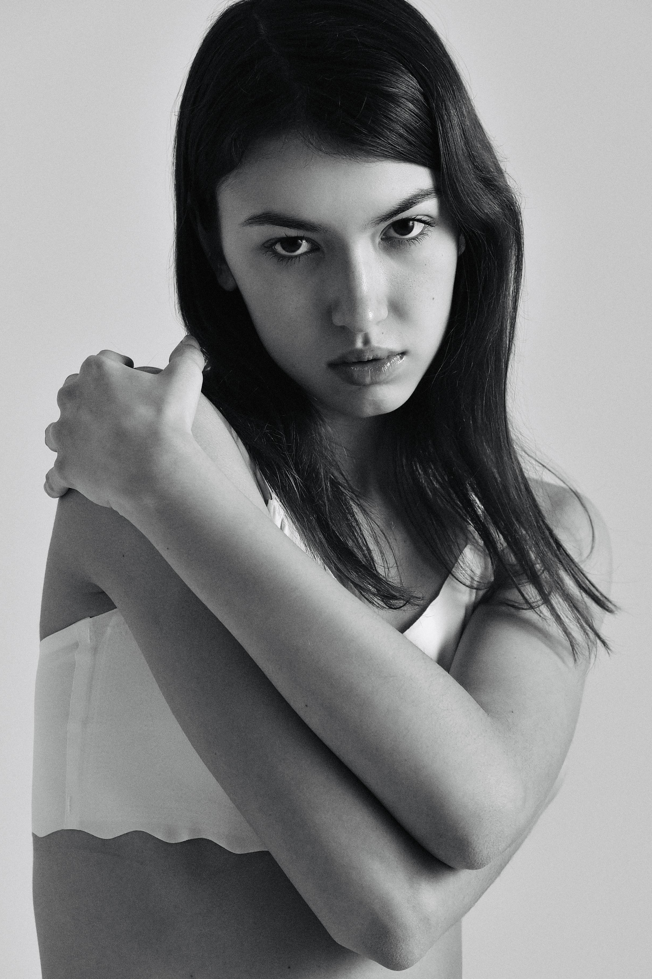 Модель для предметной съемки Вероника 7 Н.Новгород | Sale Easy