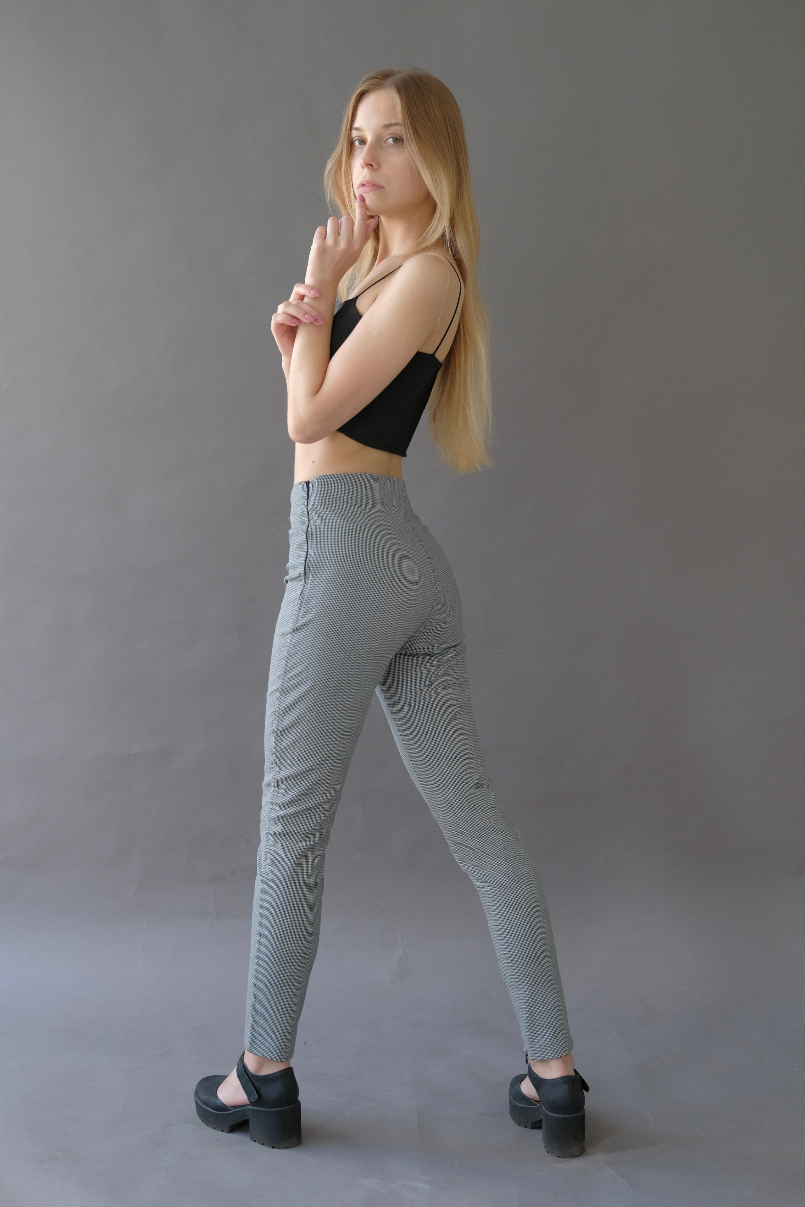 Модель для предметной съемки Мария М. Москва| Sale Easy