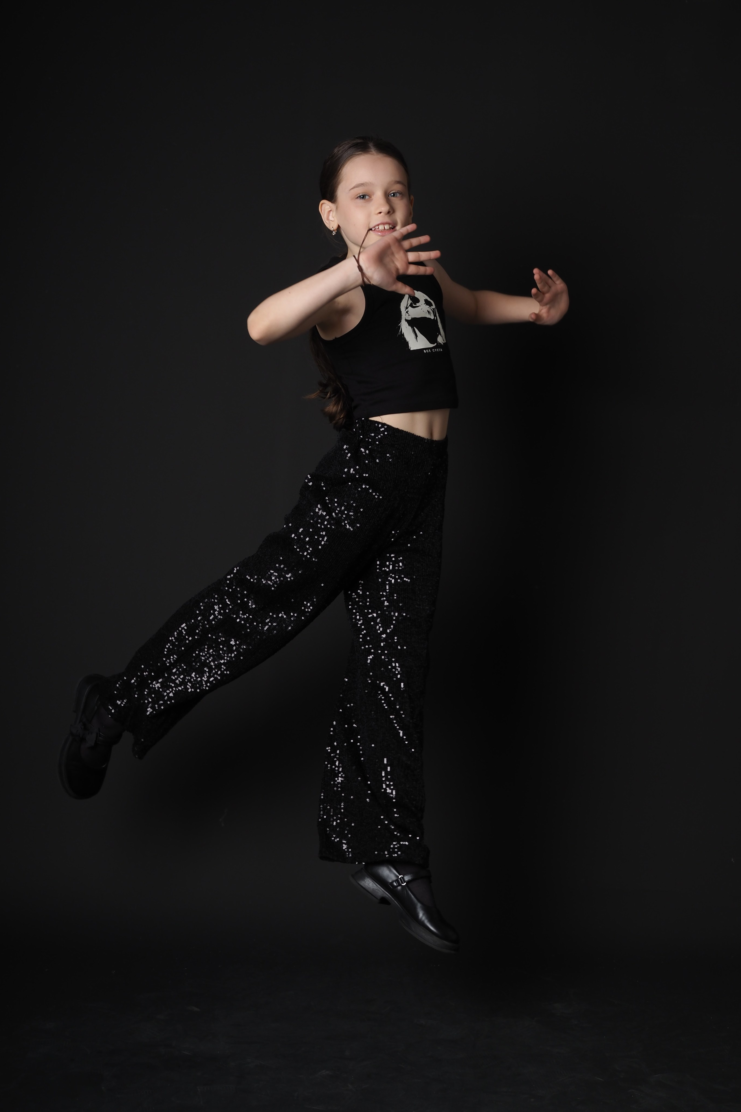 Модель для предметной съемки Виктория О. Н.Н.| Sale Easy