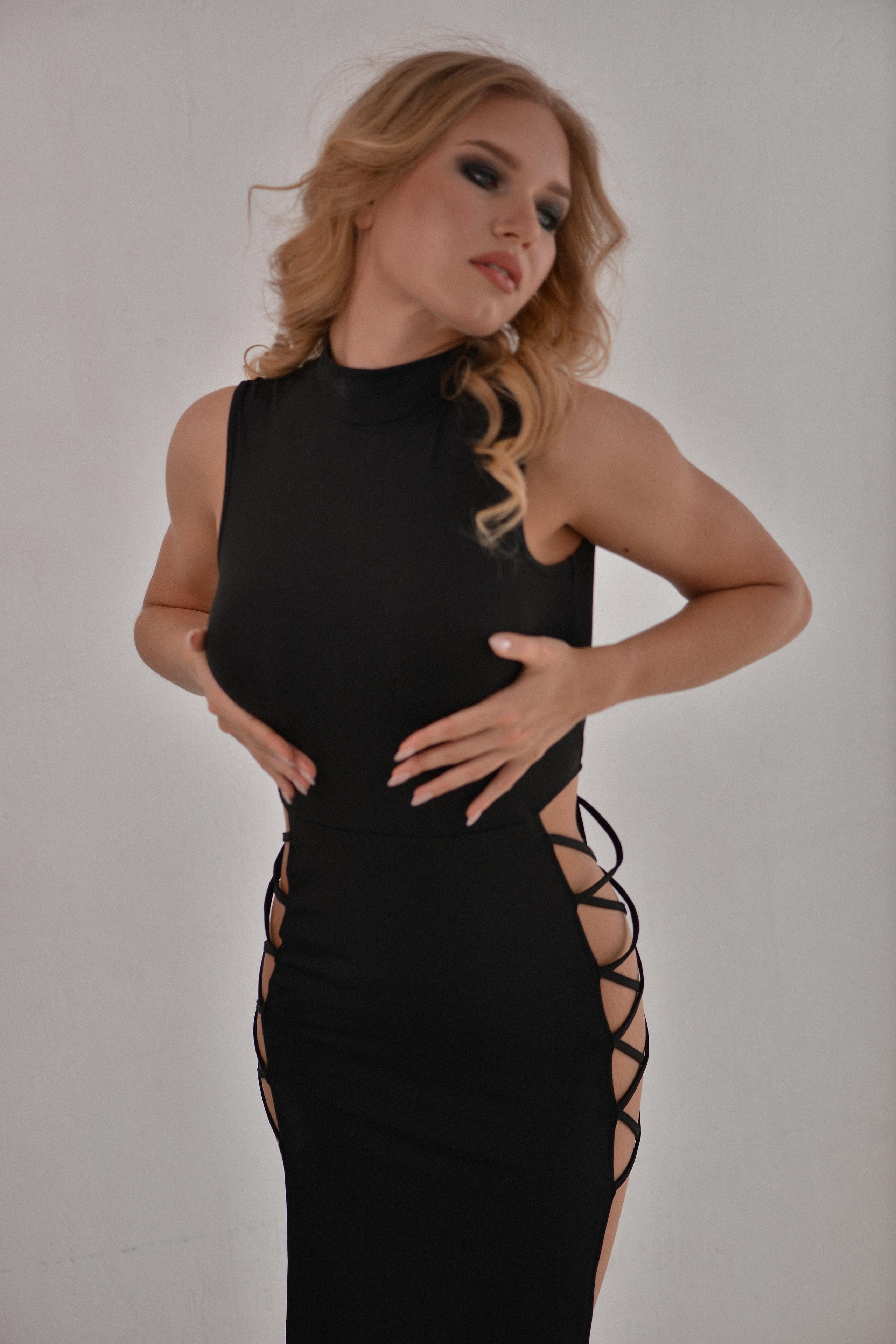 Модель для предметной съемки Соня А Н.Новгород |Sale Easy