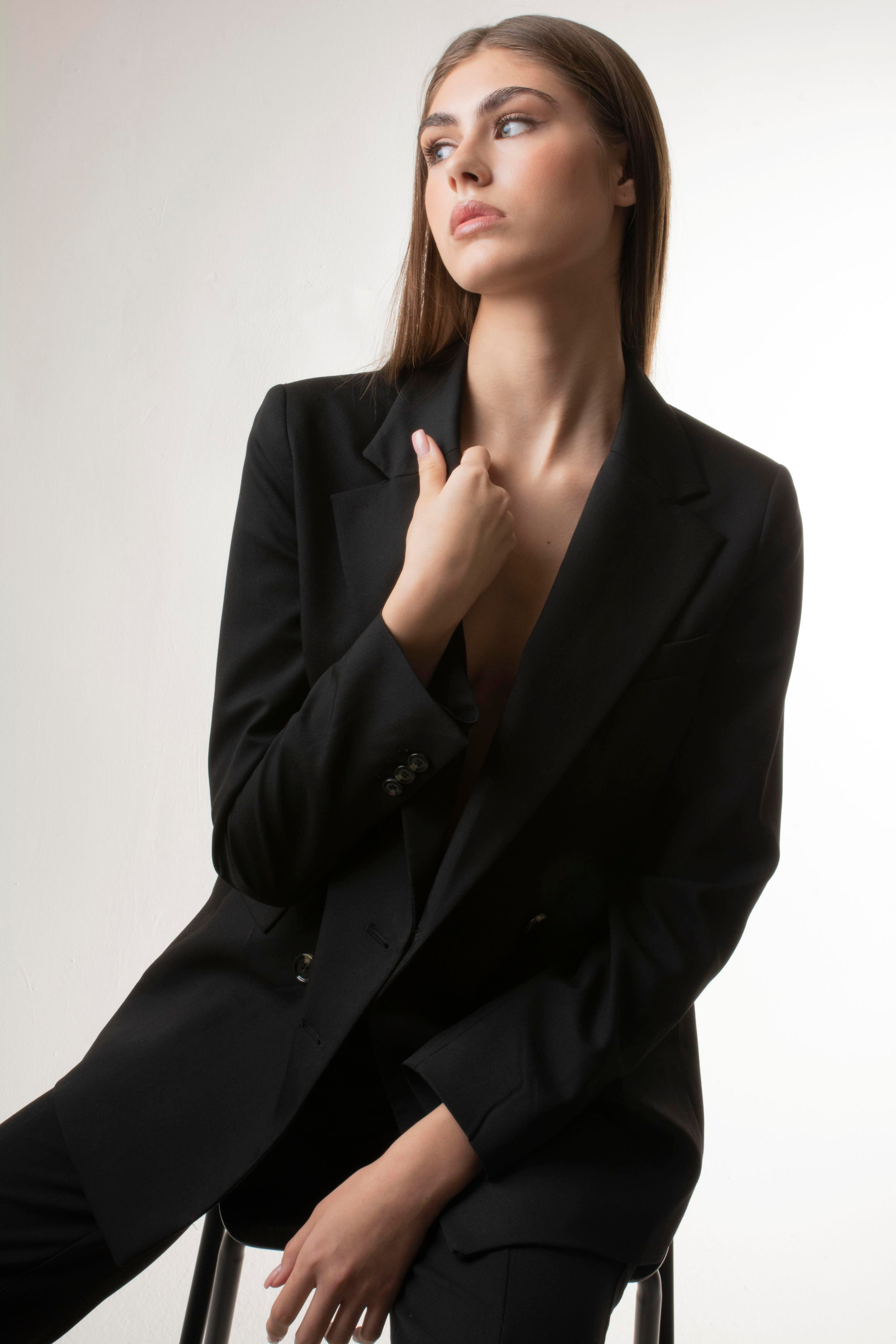 Модель для предметной съемки Полина Г. Москва| Sale Easy