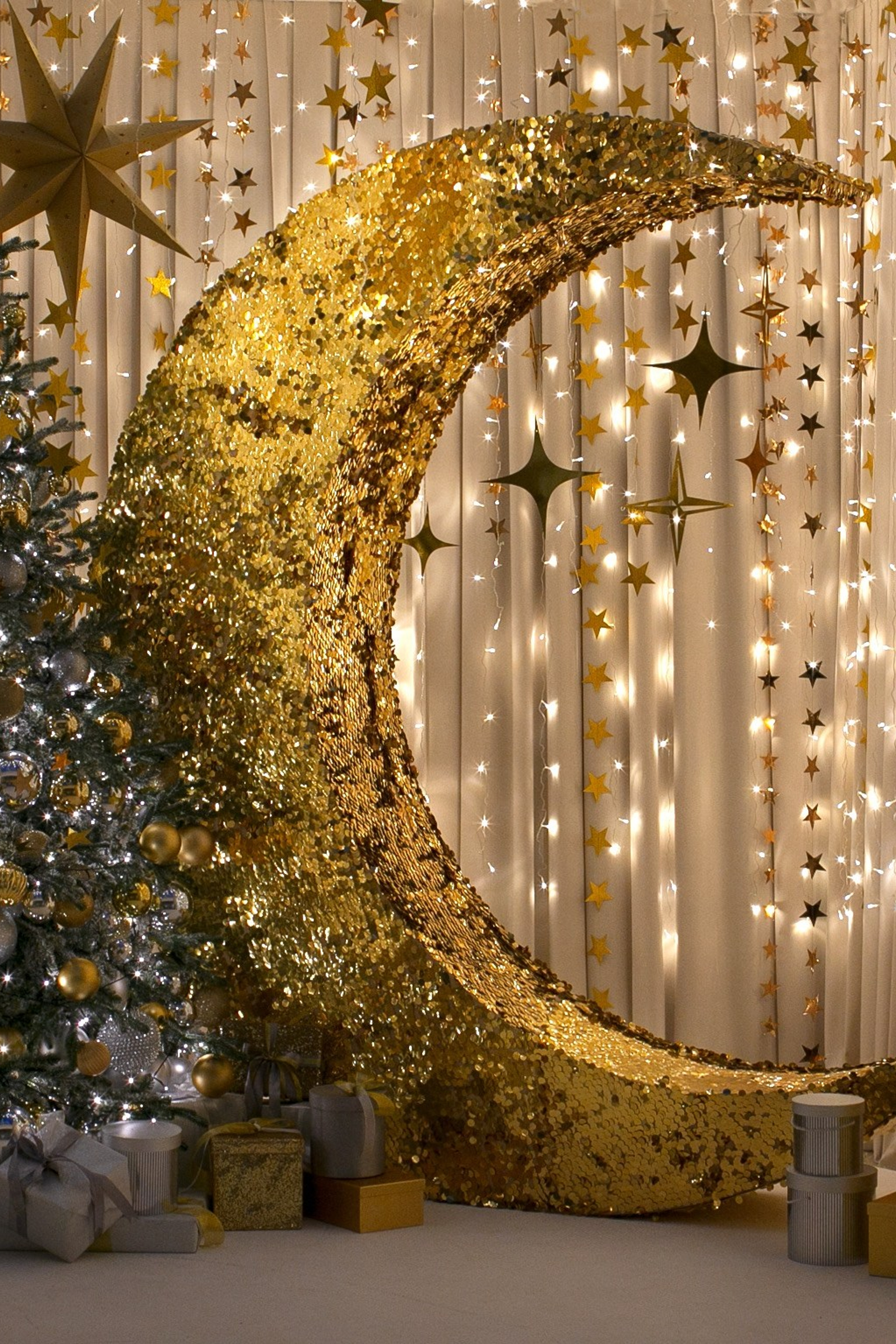 Студия Famous Studios Атриум для предметной съемки Москва | Sale Easy