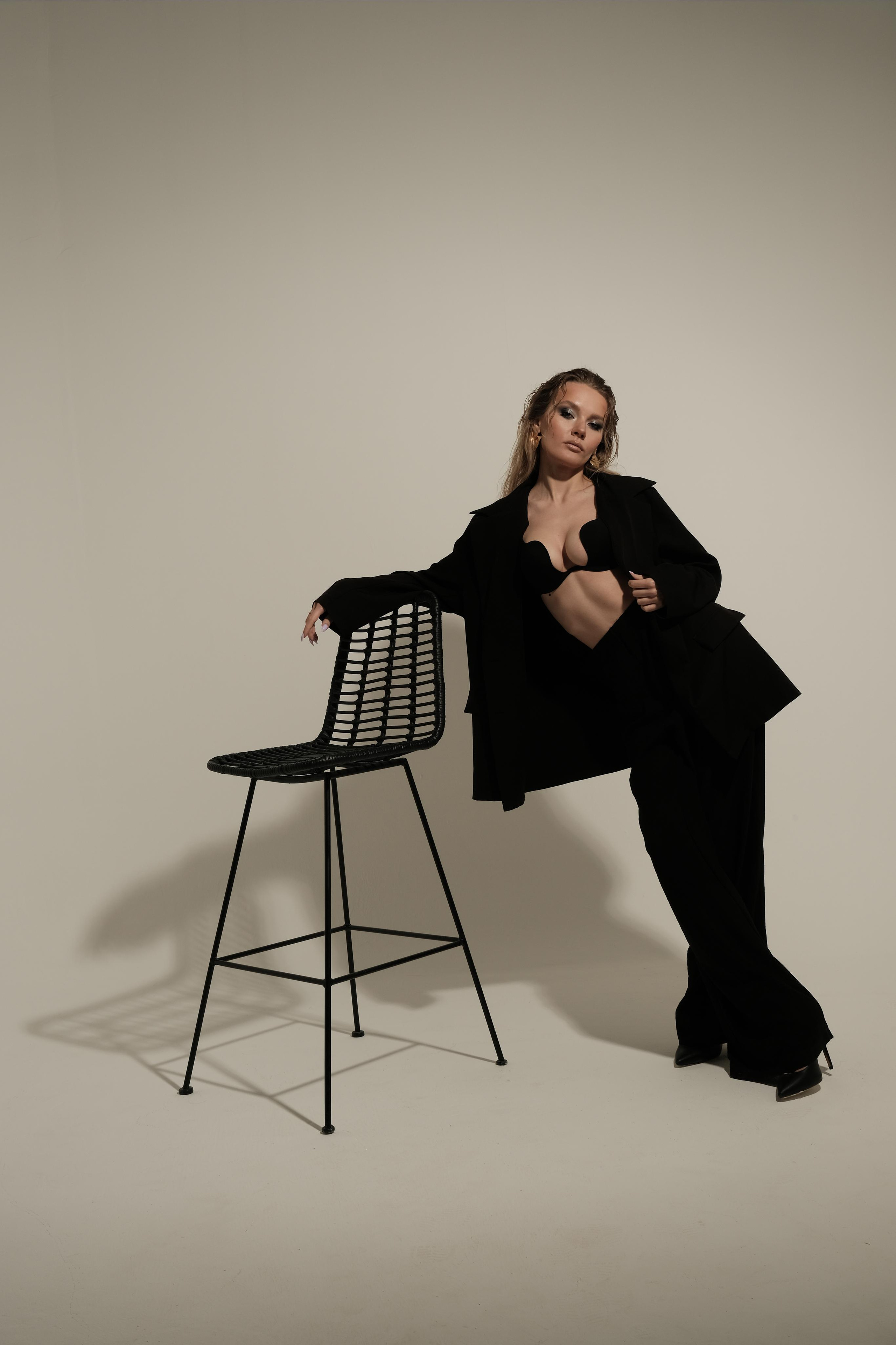 Модель для предметной съемки Карина А. Москва| Sale Easy