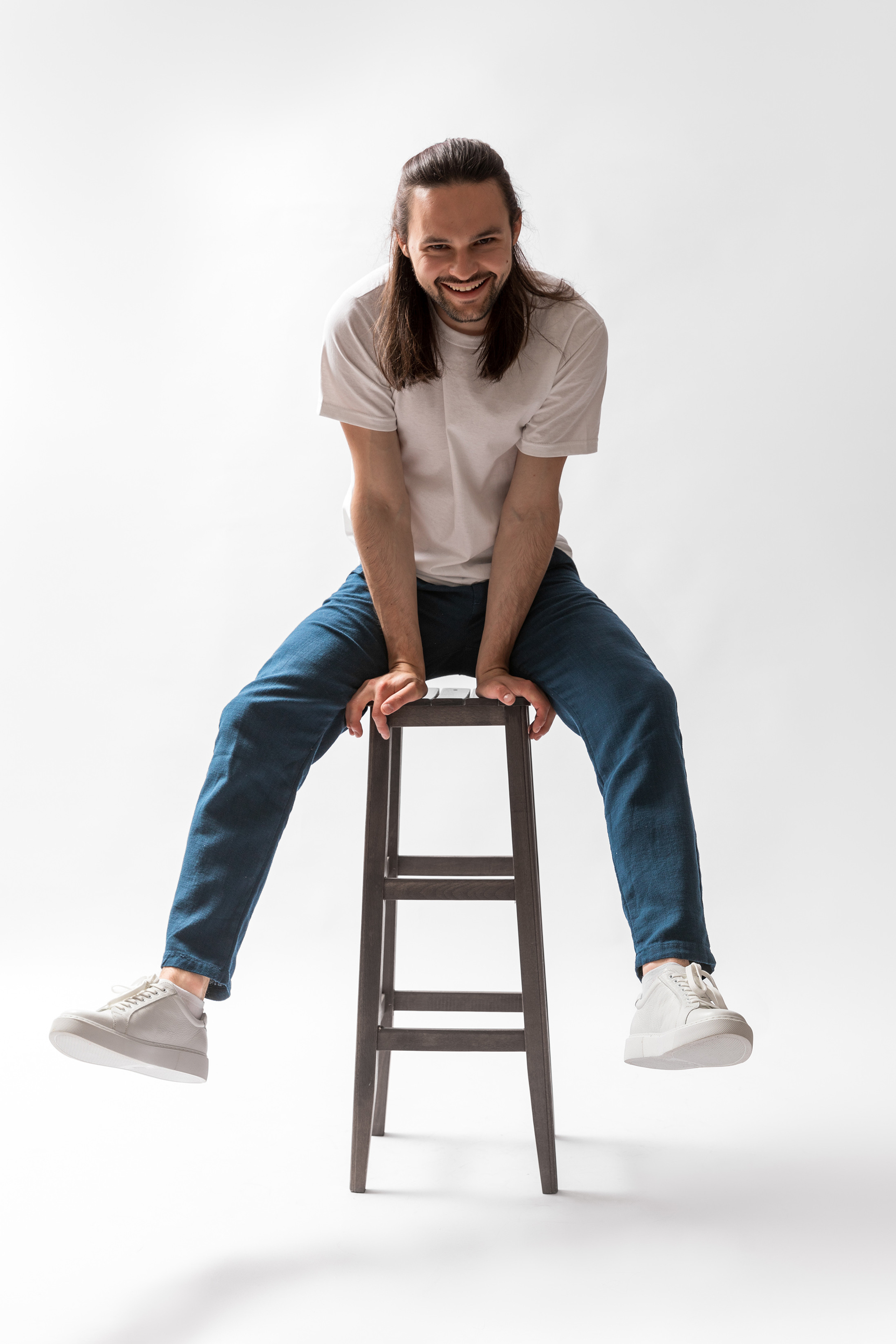 Модель для предметной съемки Ярослав Б. С-Петербург | Sale Easy