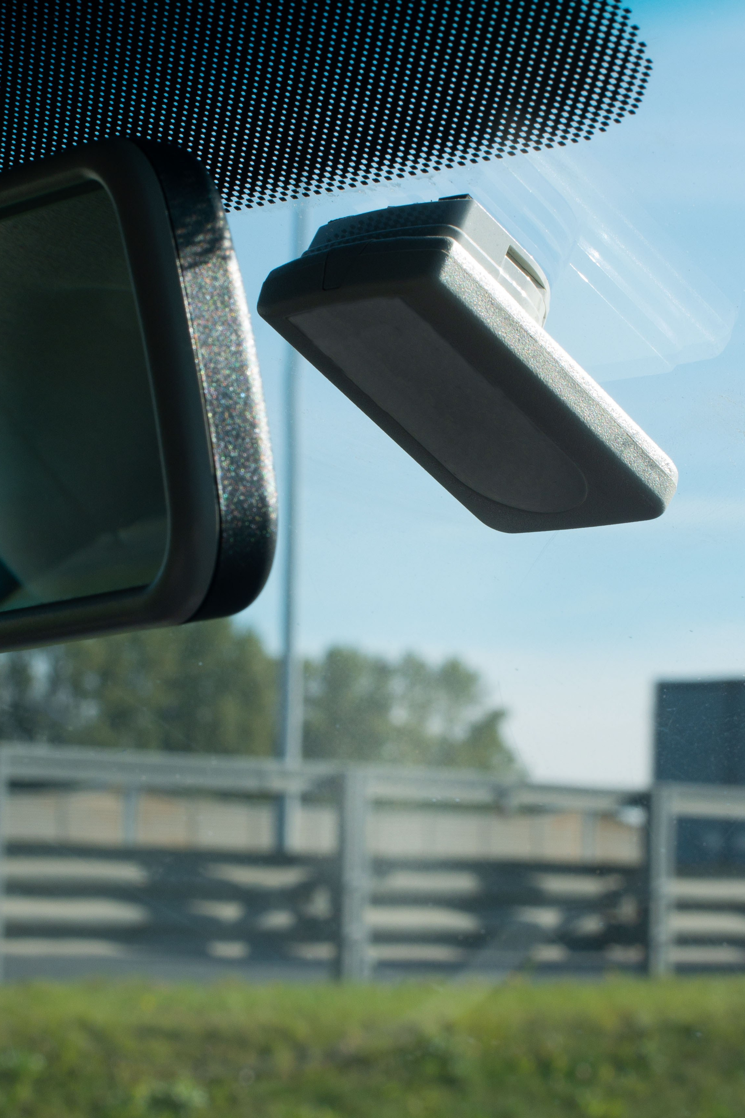 Предметная съемка автотоваров, которая точно передает функционал и преимущества.