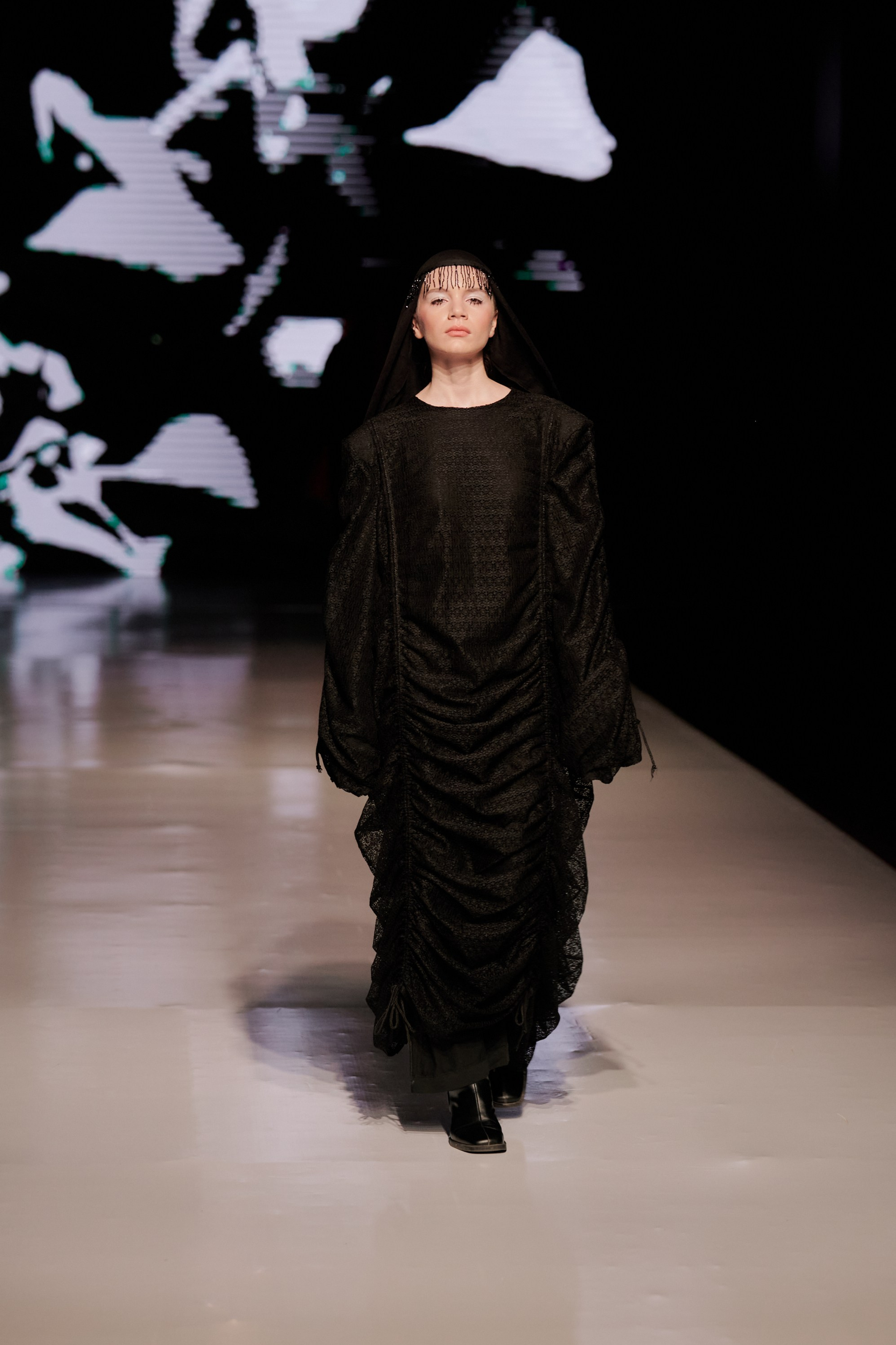 Модель для предметной съемки Александра id 16 056 Казань| Sale Easy