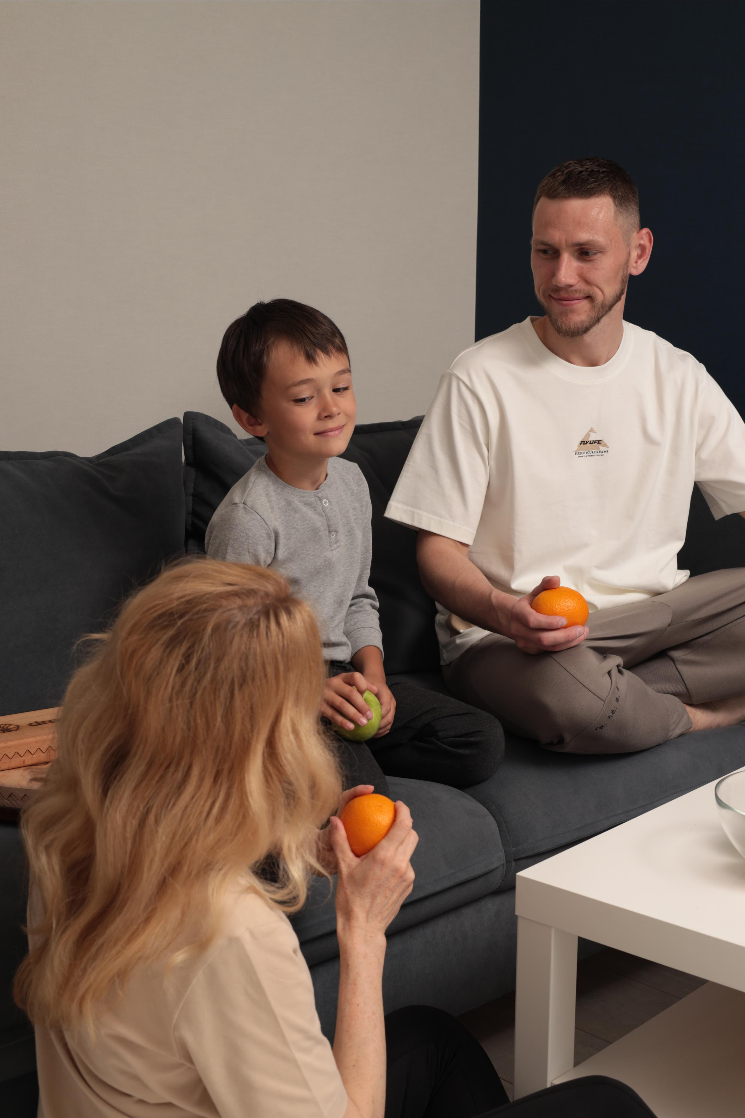 Модель для предметной съемки Алексей А Н.Новгород | Sale Easy