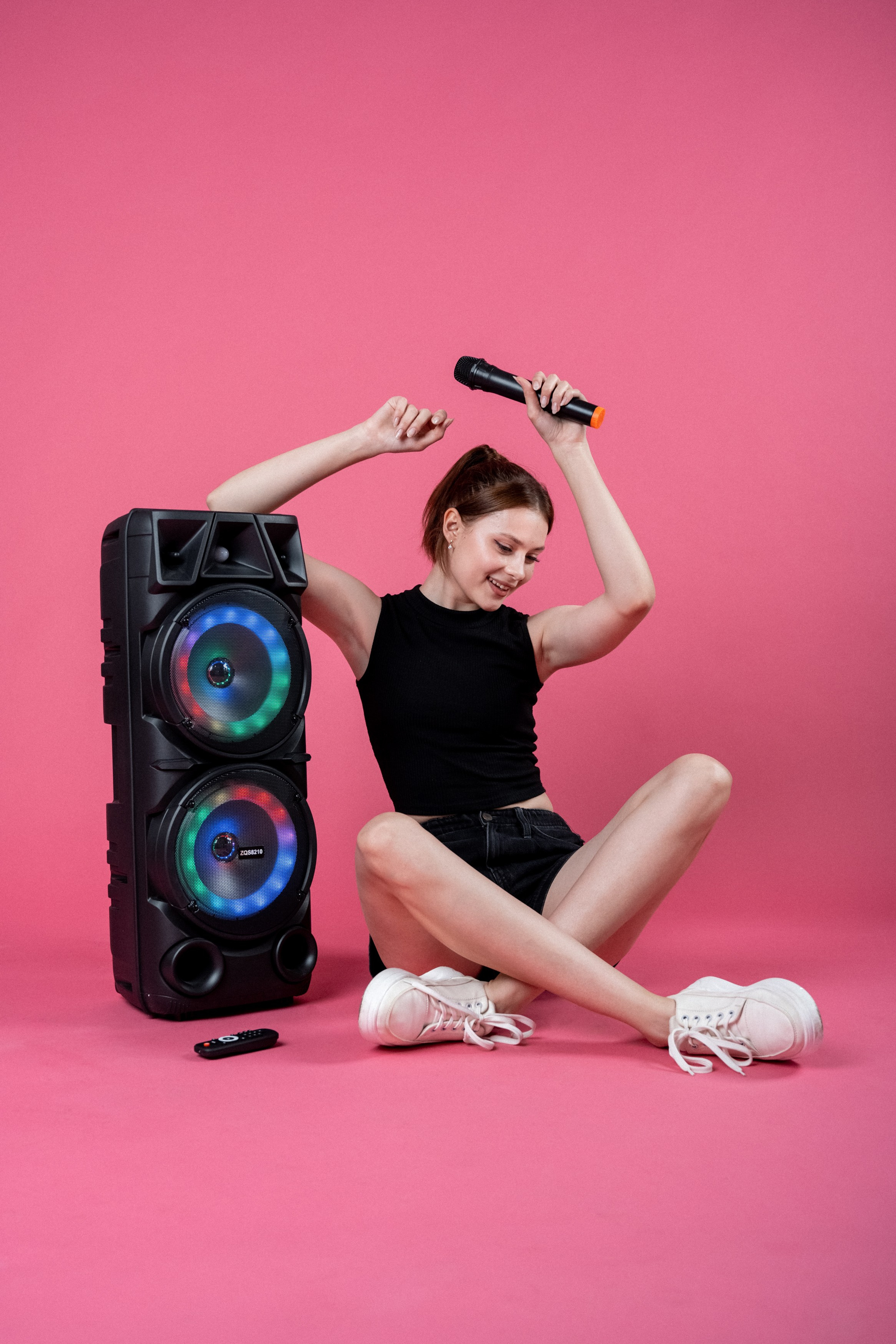 Профессиональная предметная съемка техники для создания убедительных визуальных образов.