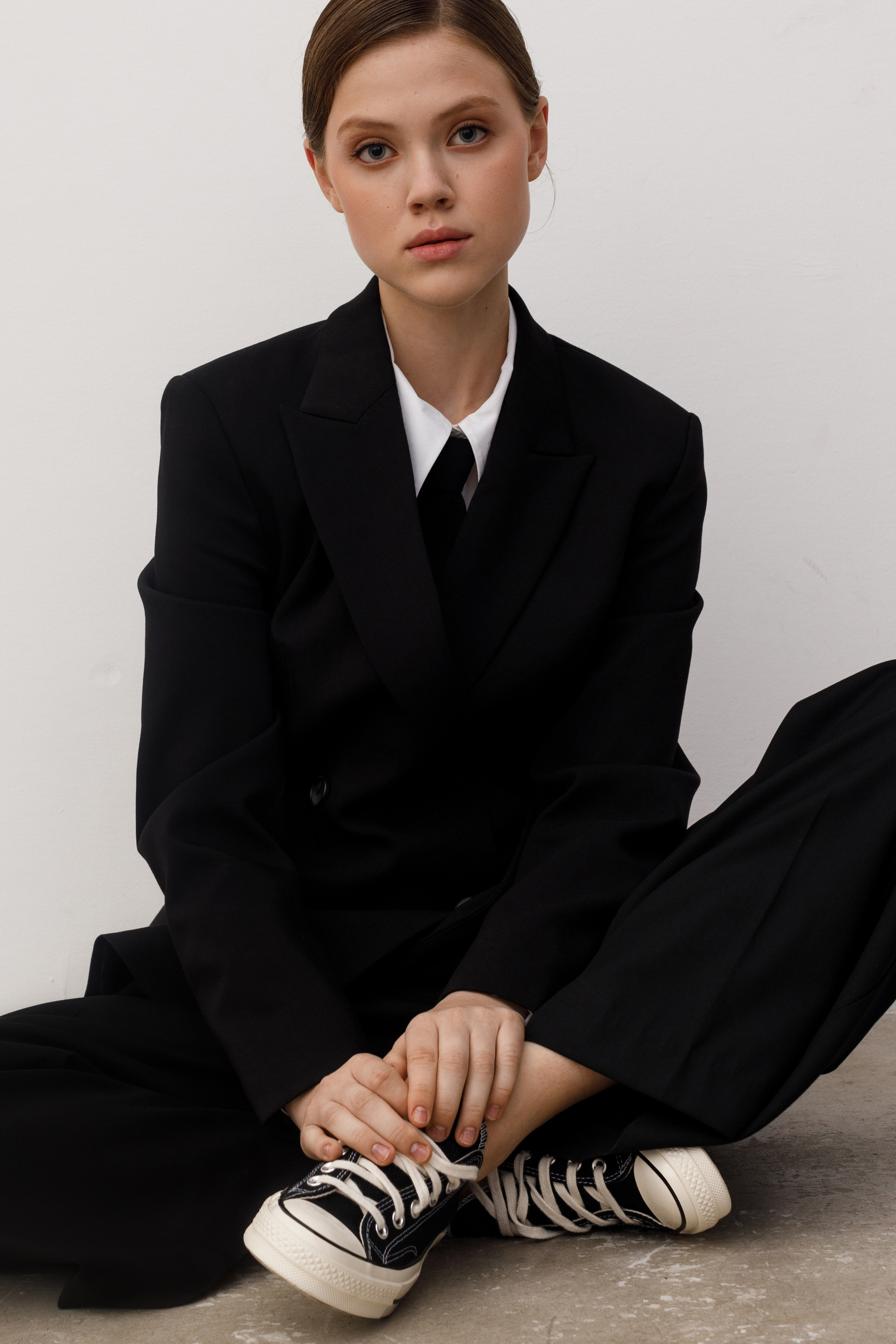 Модель для предметной съемки Леся Н.Новгород | Sale Easy