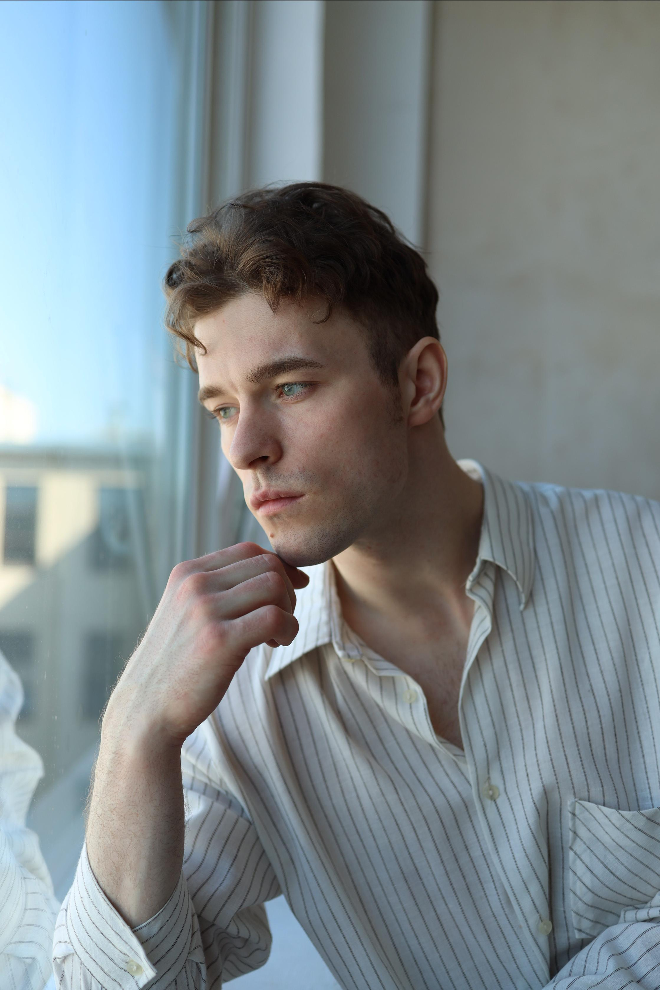 Модель для предметной съемки Михаил Б. С-Петербург | Sale Easy