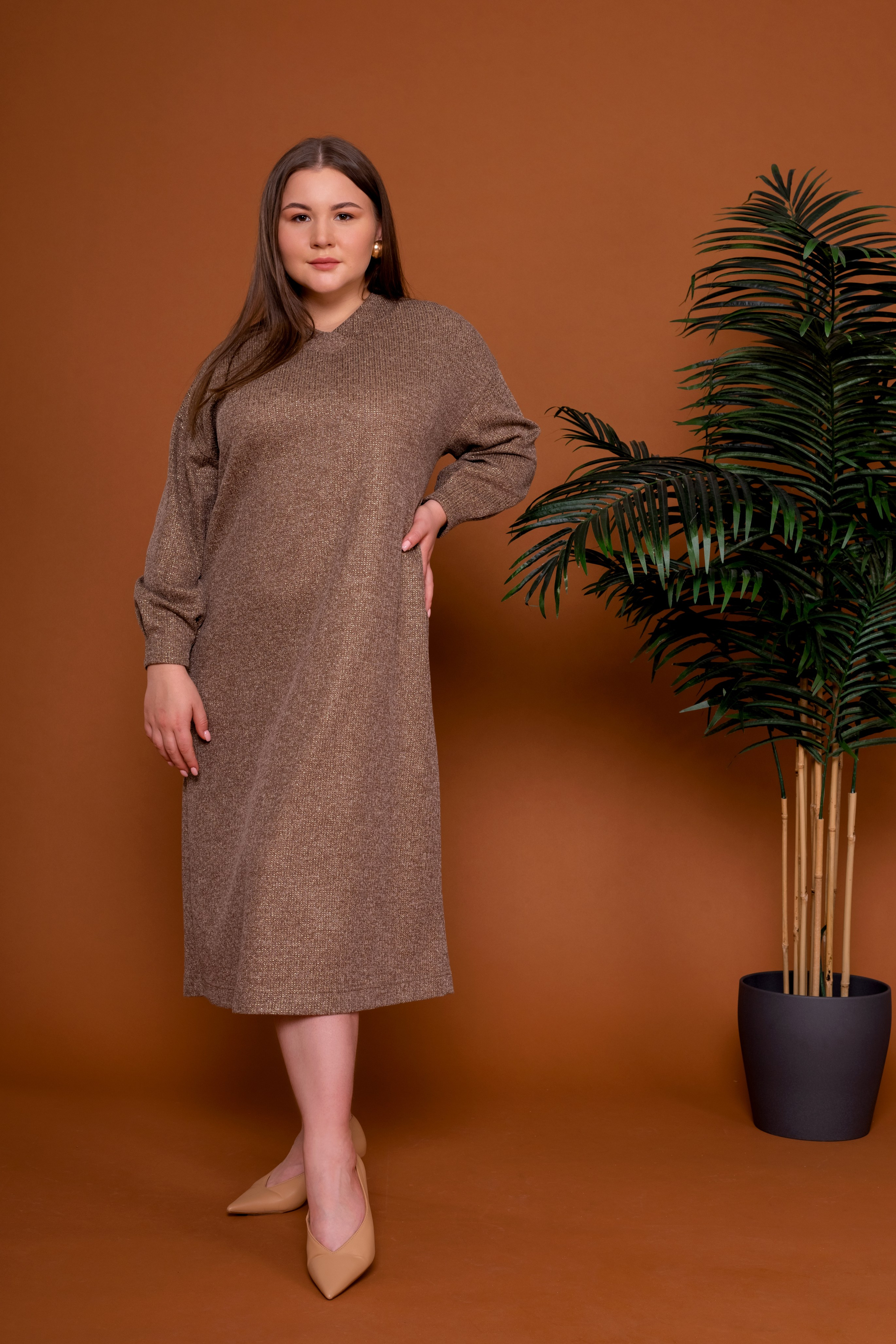 Модель plus size для предметной съемки Регина Б. Москва | Sale Easy