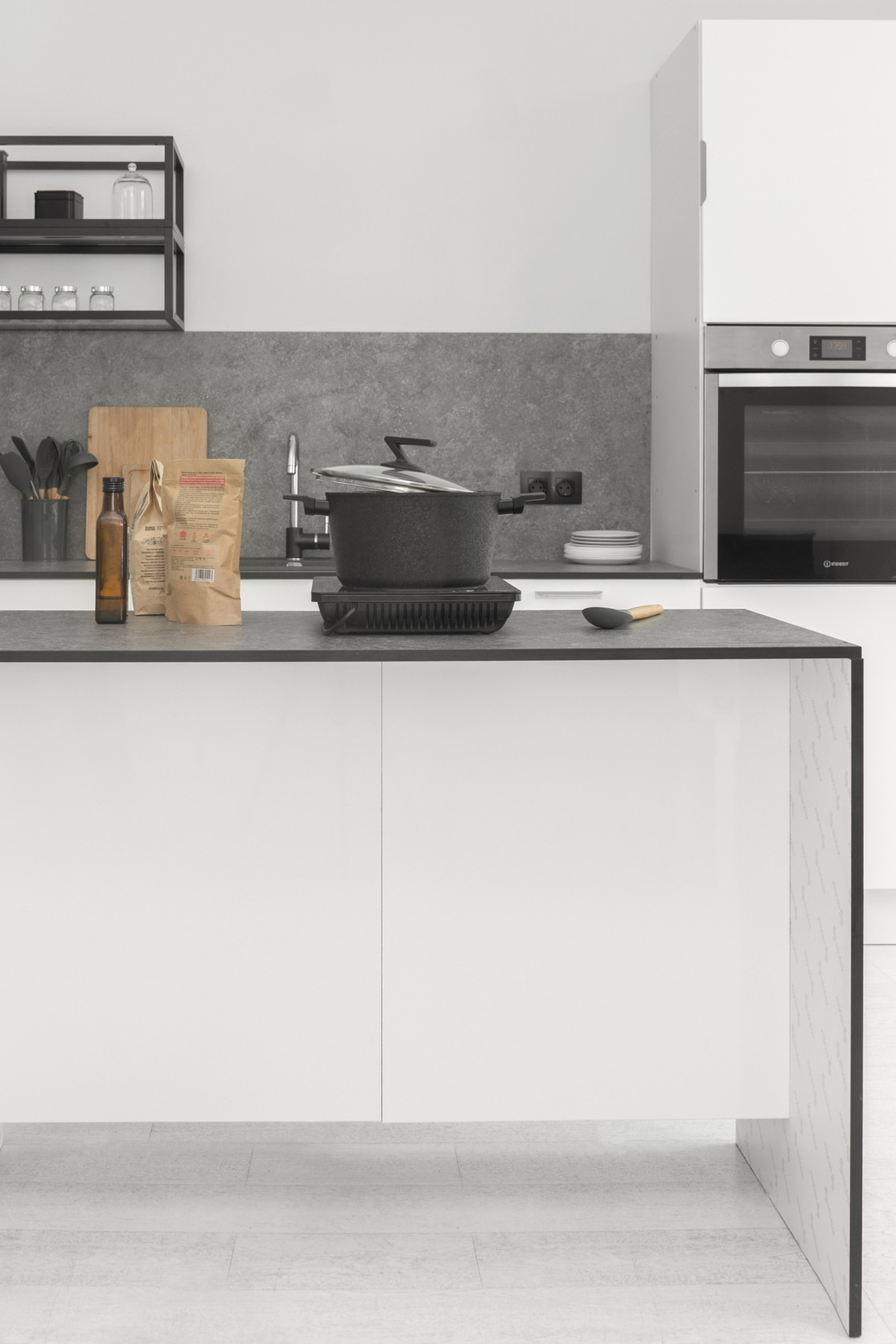 Студия BELKA & STRELKA—зал кухня/ванная С.-Пб|Sale Easy