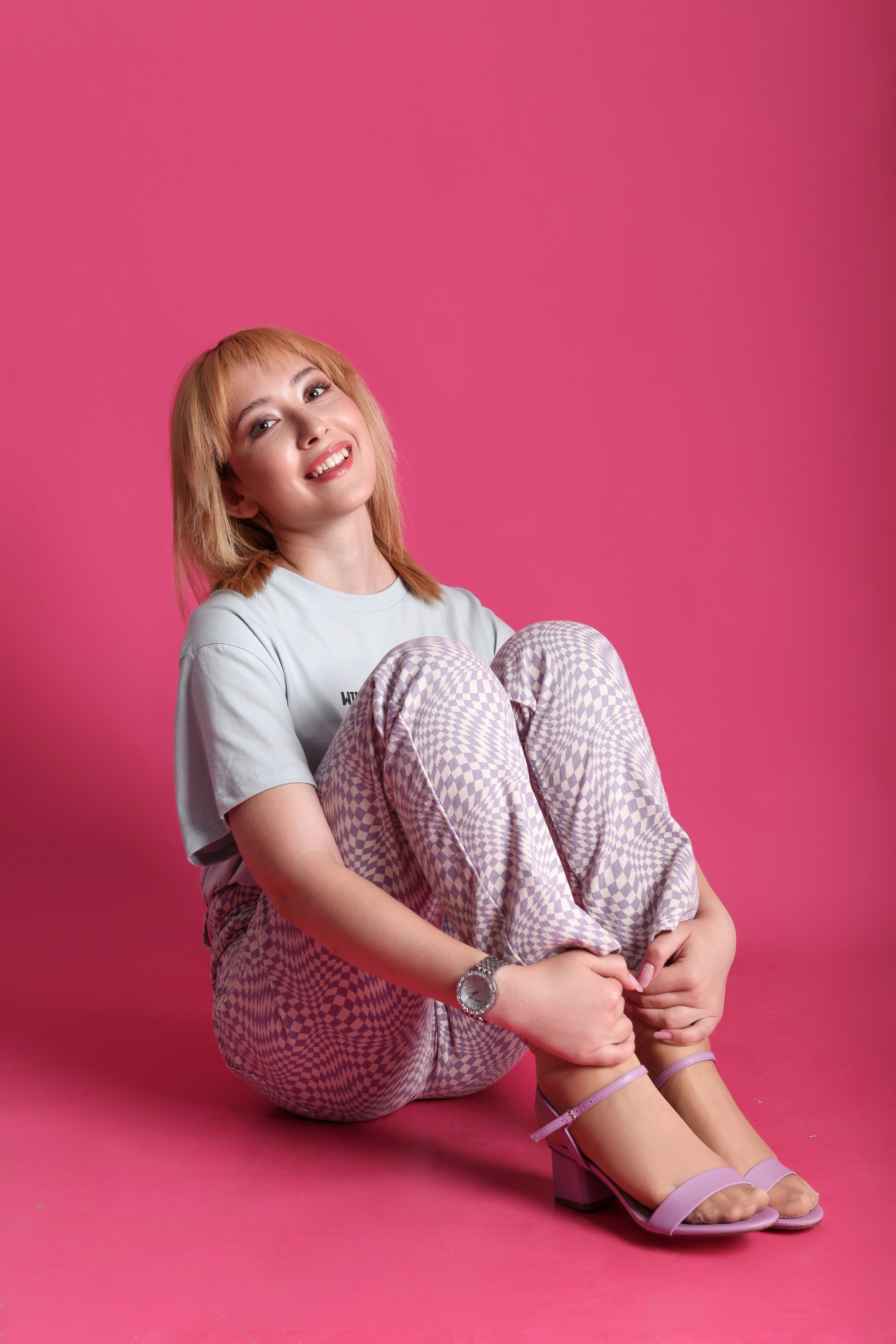 Модель для предметной съемки Полина Е  Новосибирск| Sale Easy