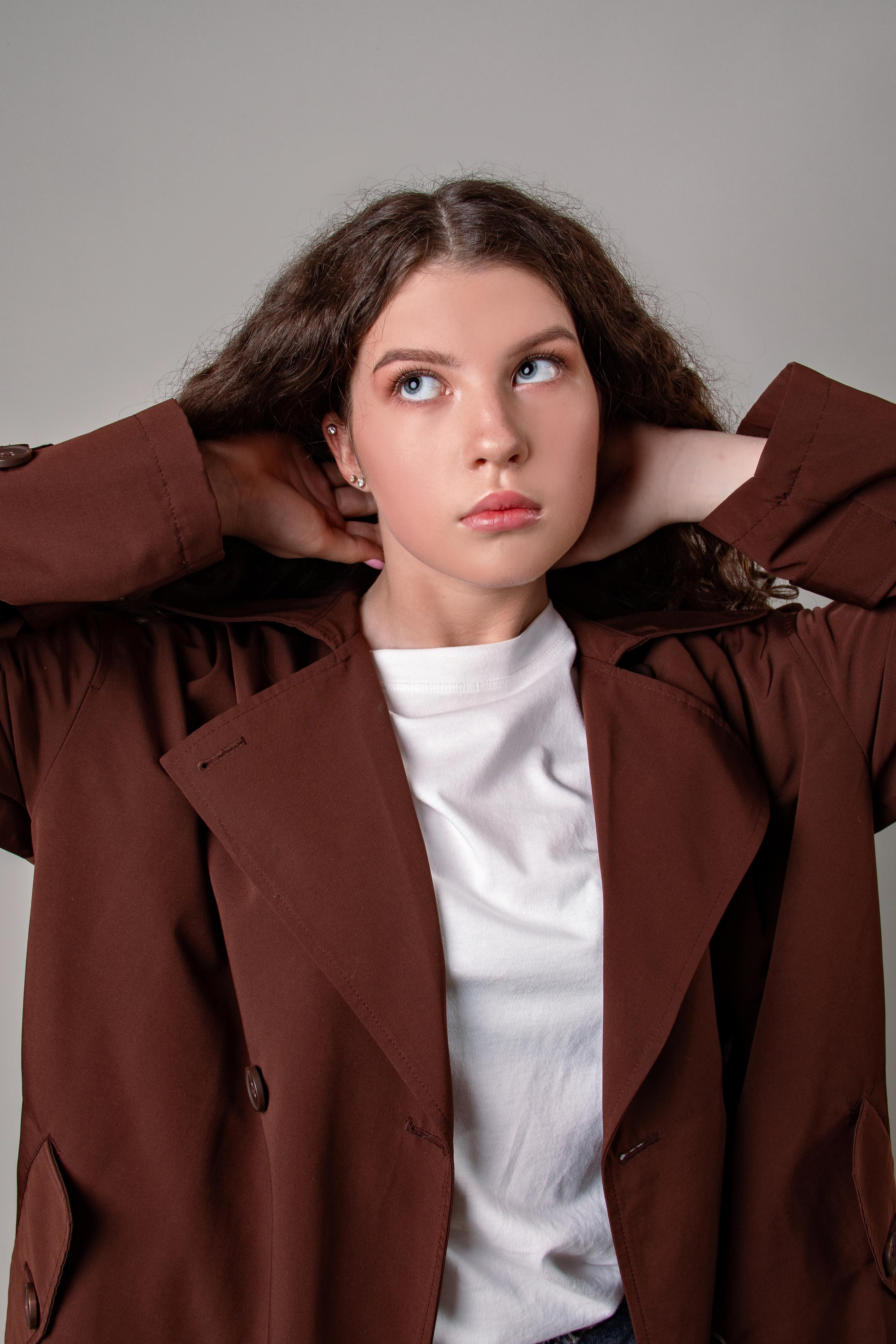 Модель для предметной съемки Елизавета 1 Н.Новгород | Sale Easy