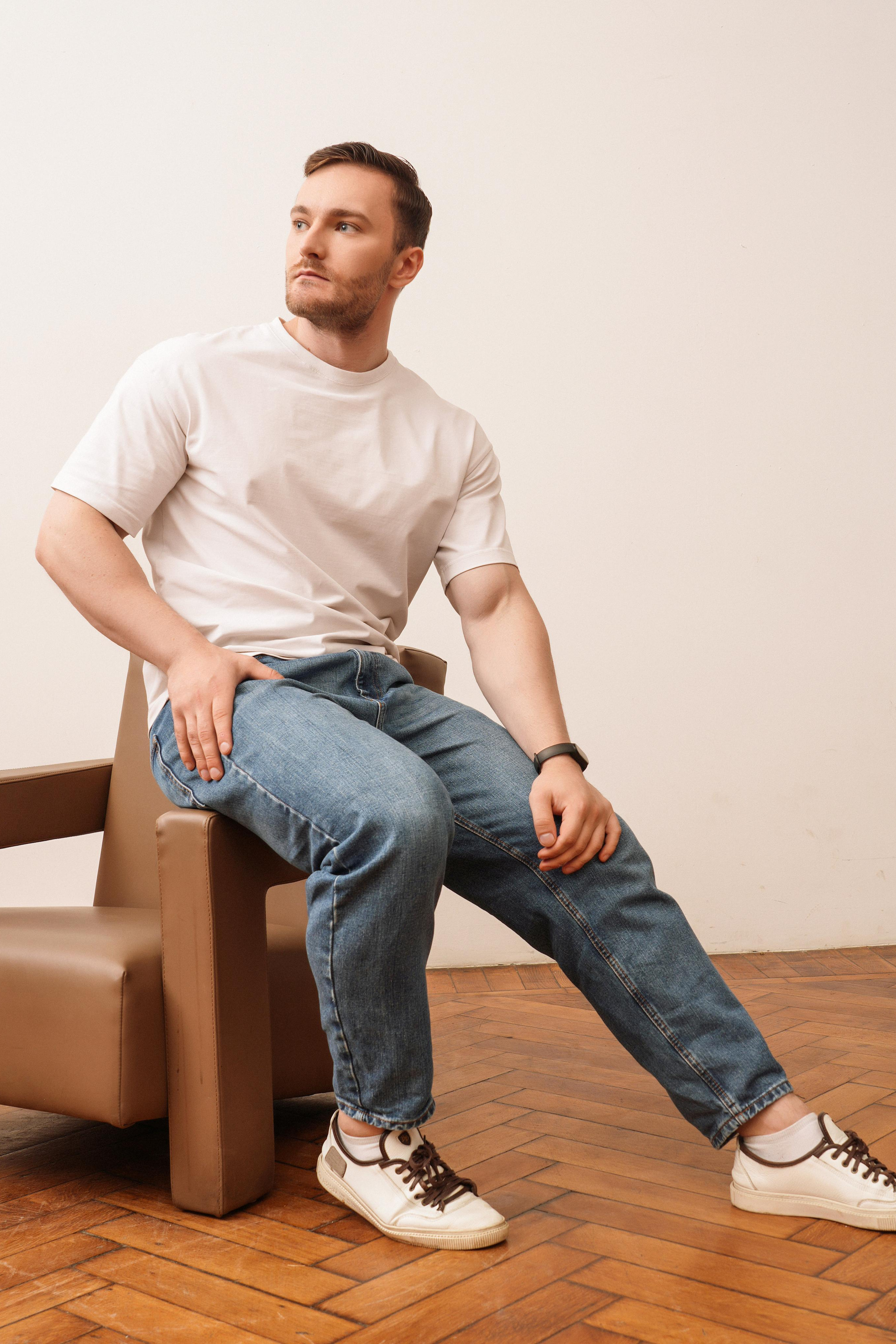 Модель для предметной съемки Роман А. Москва | Sale Easy