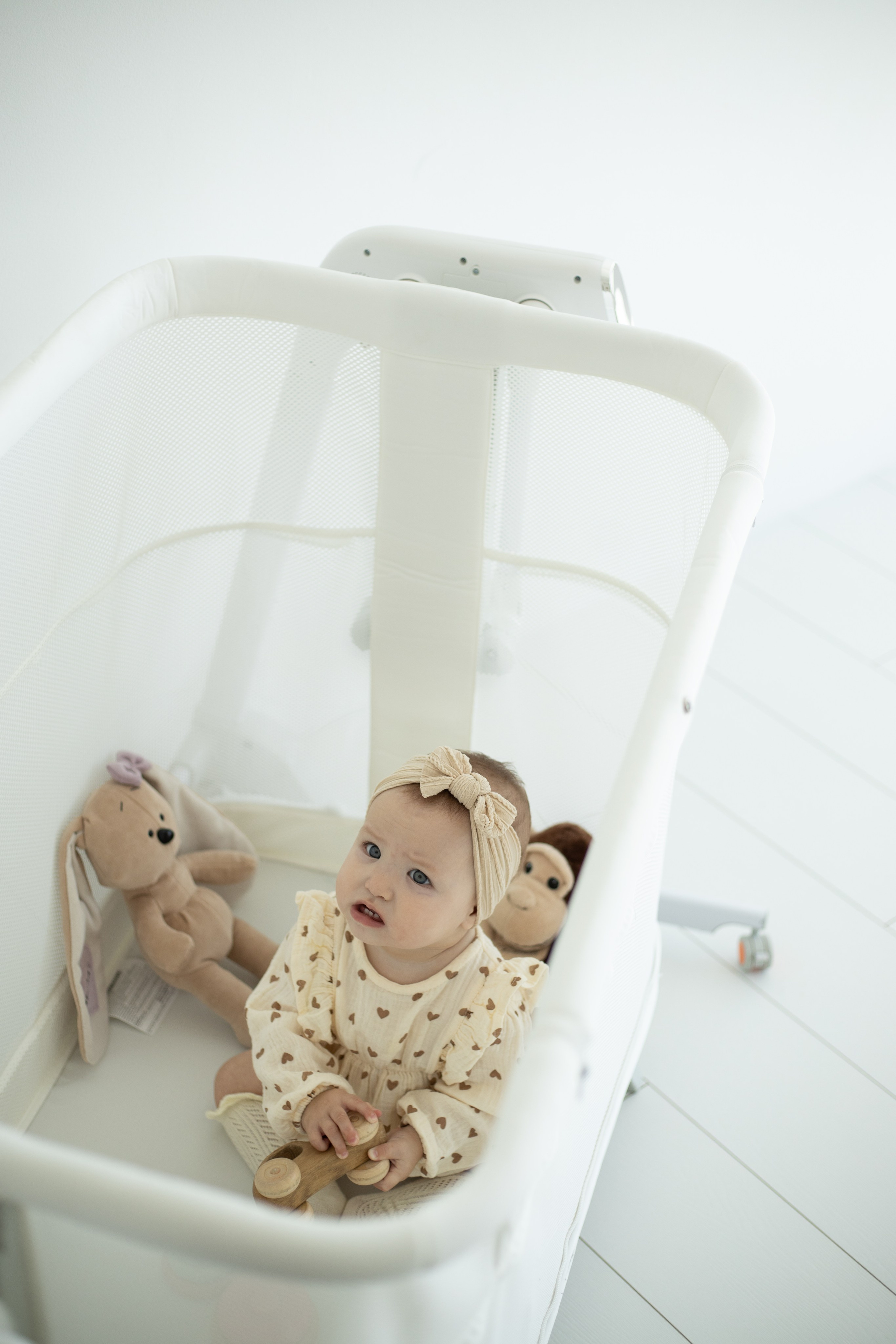 Модель девочка для предметной съемки Амелия Казань| Sale Easy