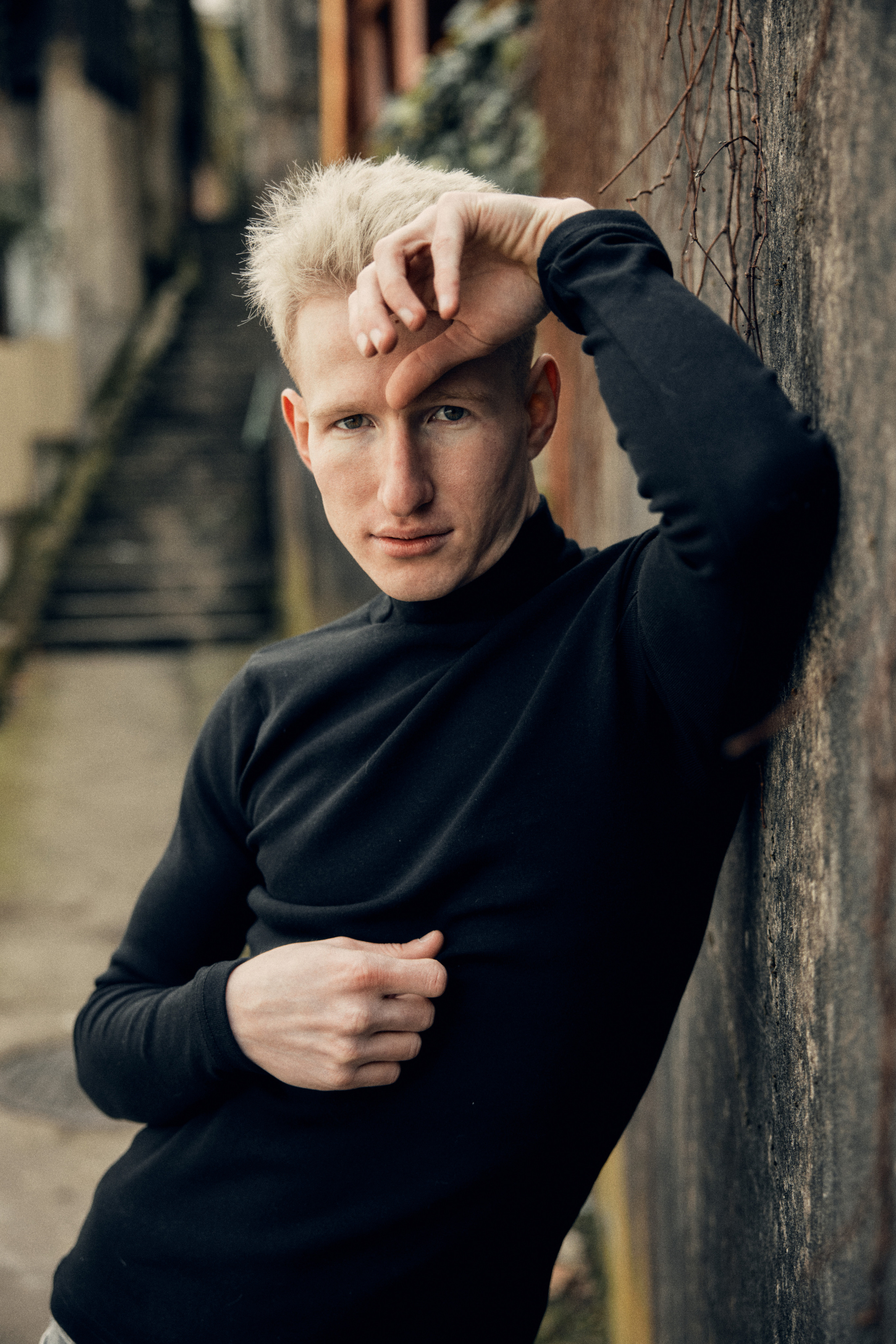 Модель для предметной съемки  Максим Б Сочи| Sale Easy