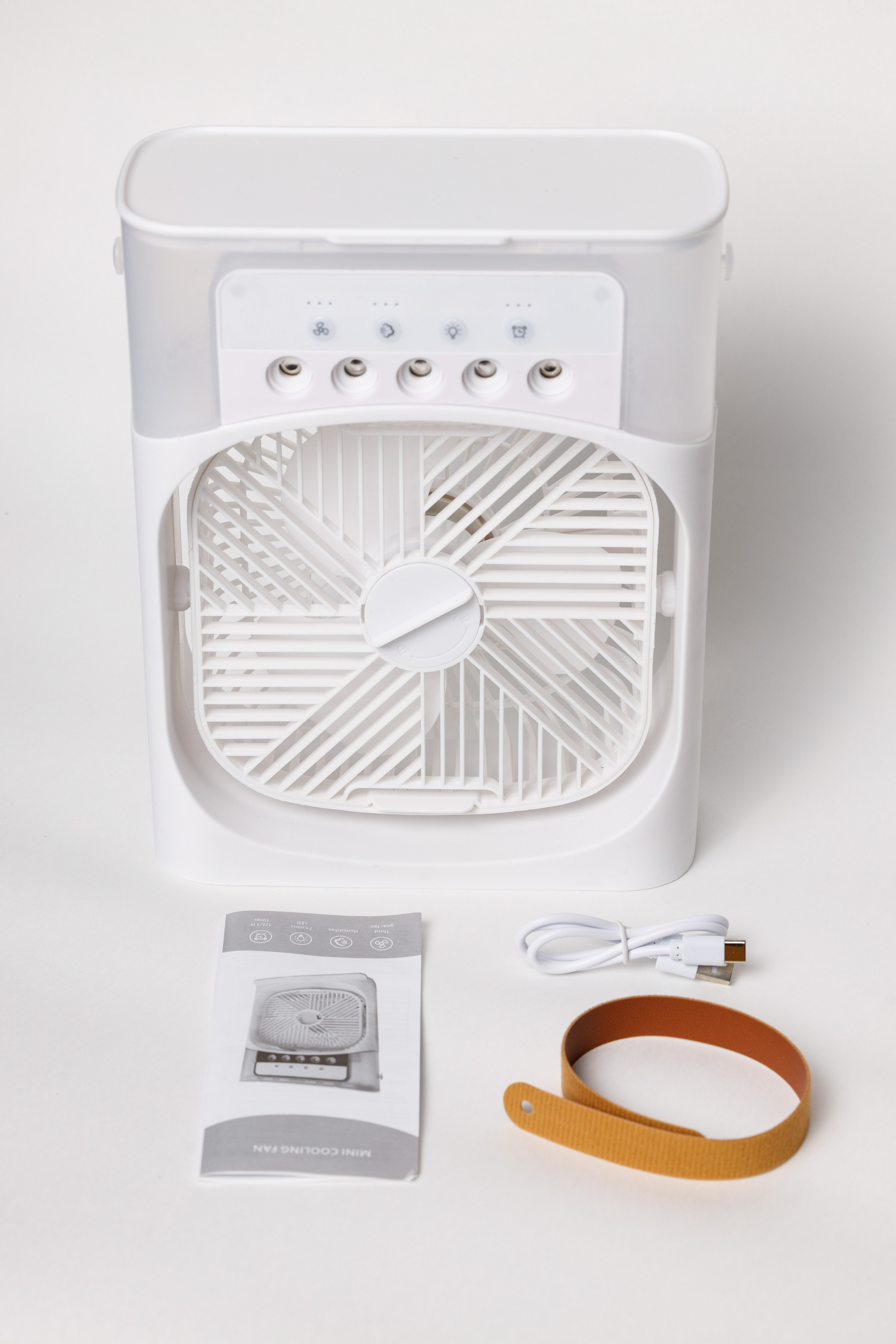 Эстетичная предметная съемка техники, подчеркивающая дизайн и функциональность.