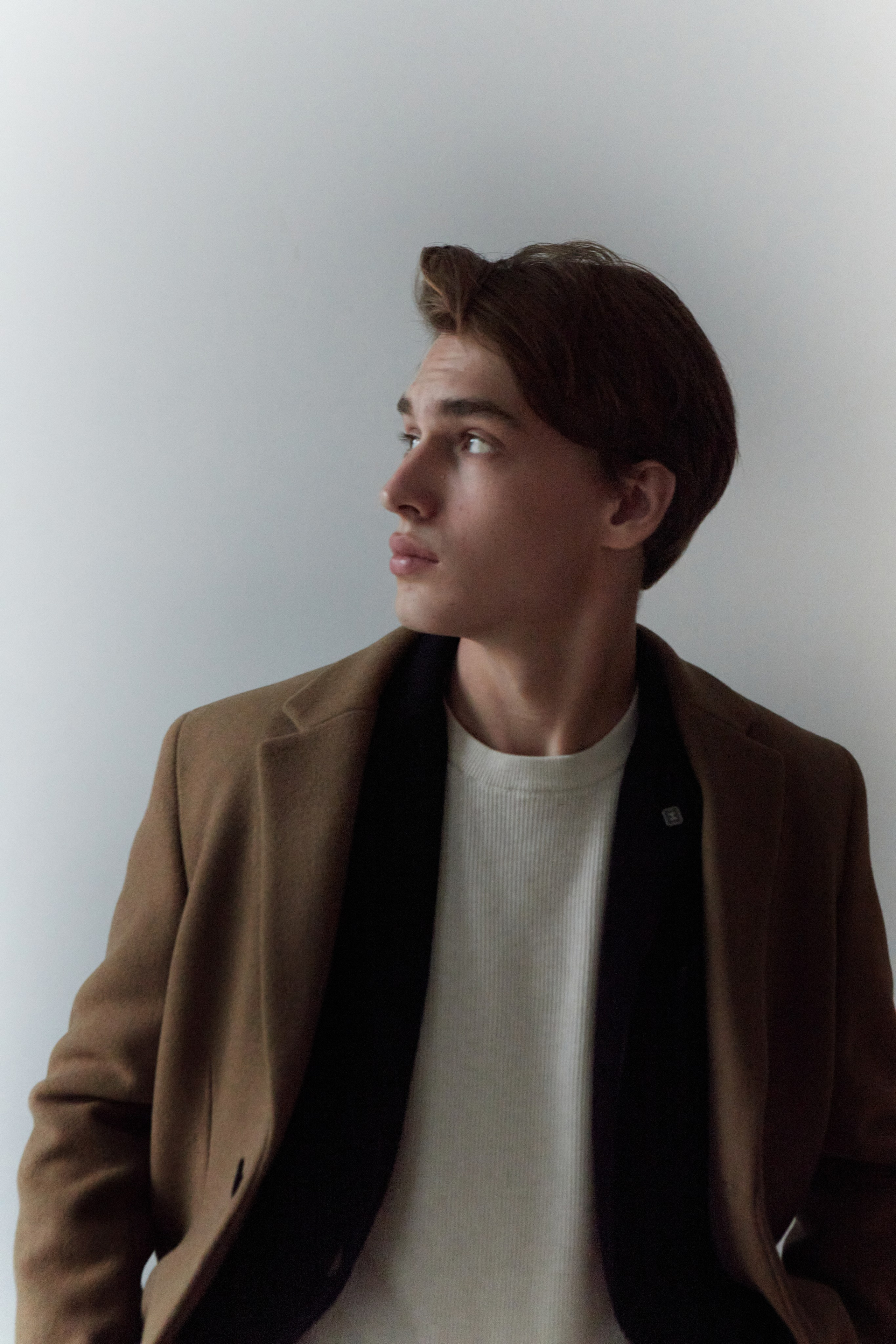 Модель для предметной съемки Роман id 29 030 С.-Пб| Sale Easy