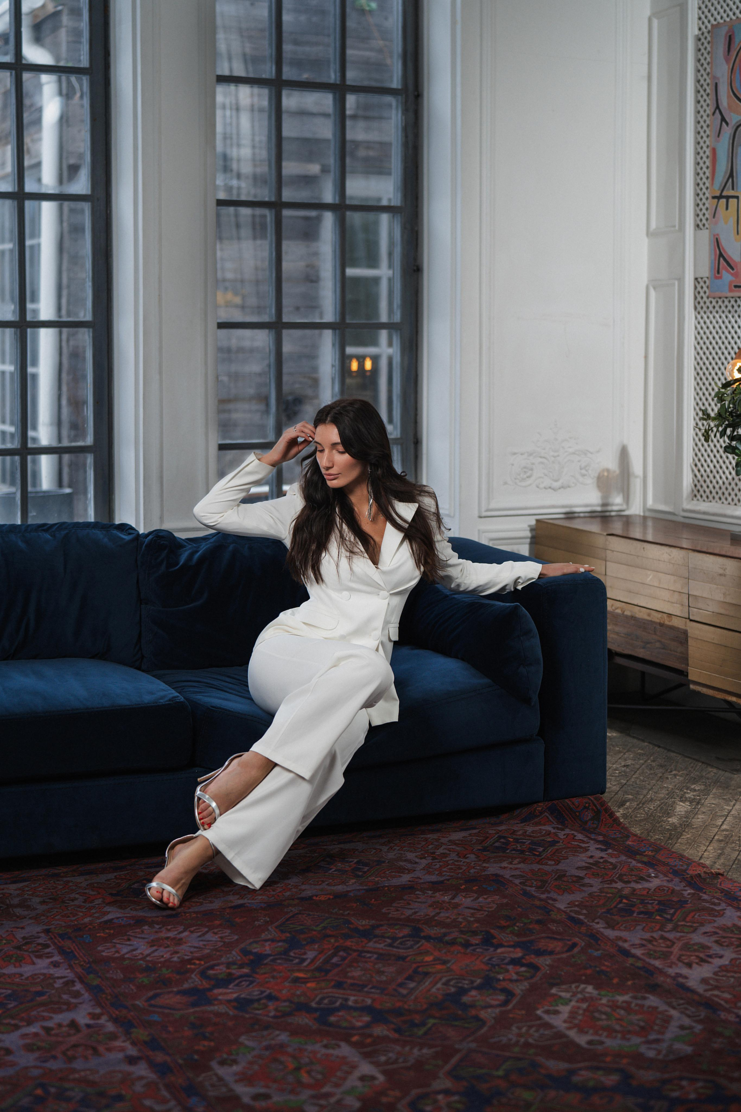 Модель для предметной съемки москвичка вероника| Sale Easy