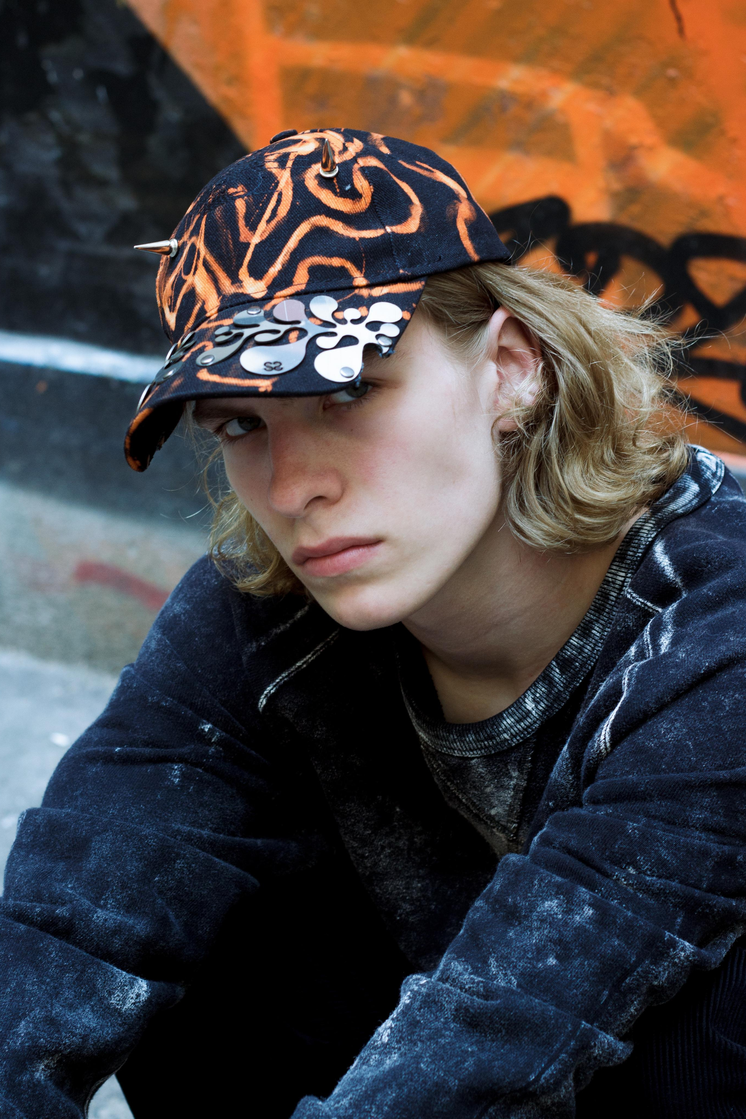 Модель для предметной съемки Александр Е С-Петербург | Sale Easy