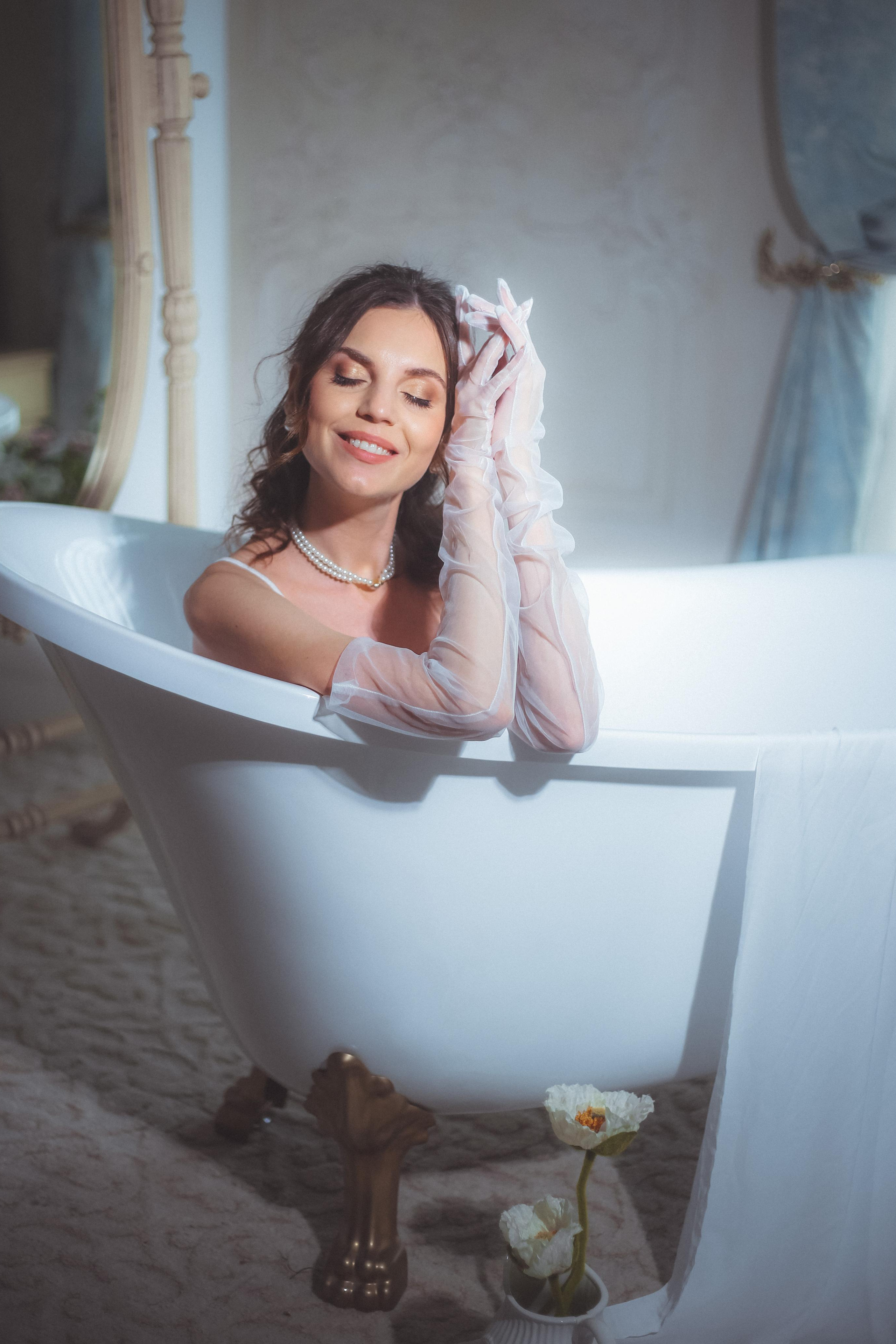 Модель для предметной съемки Евгения Б С-Петербург | Sale Easy