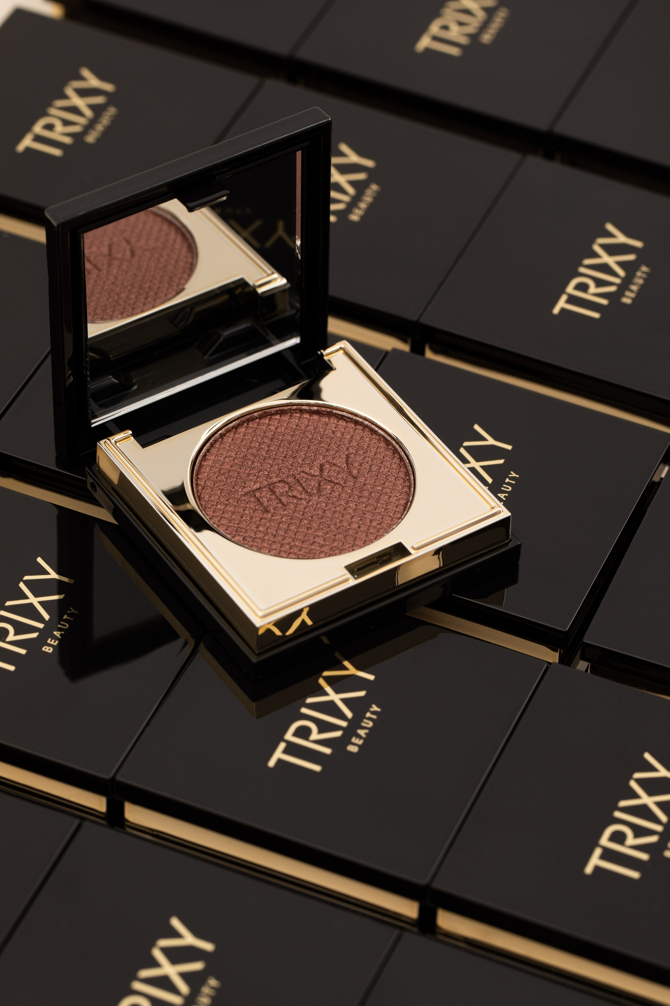 Предметная фотосъемка косметики парфюмерии и др для маркетплейсов, рек. Предметный фотограф Елизавета Антропова. Новосибирск