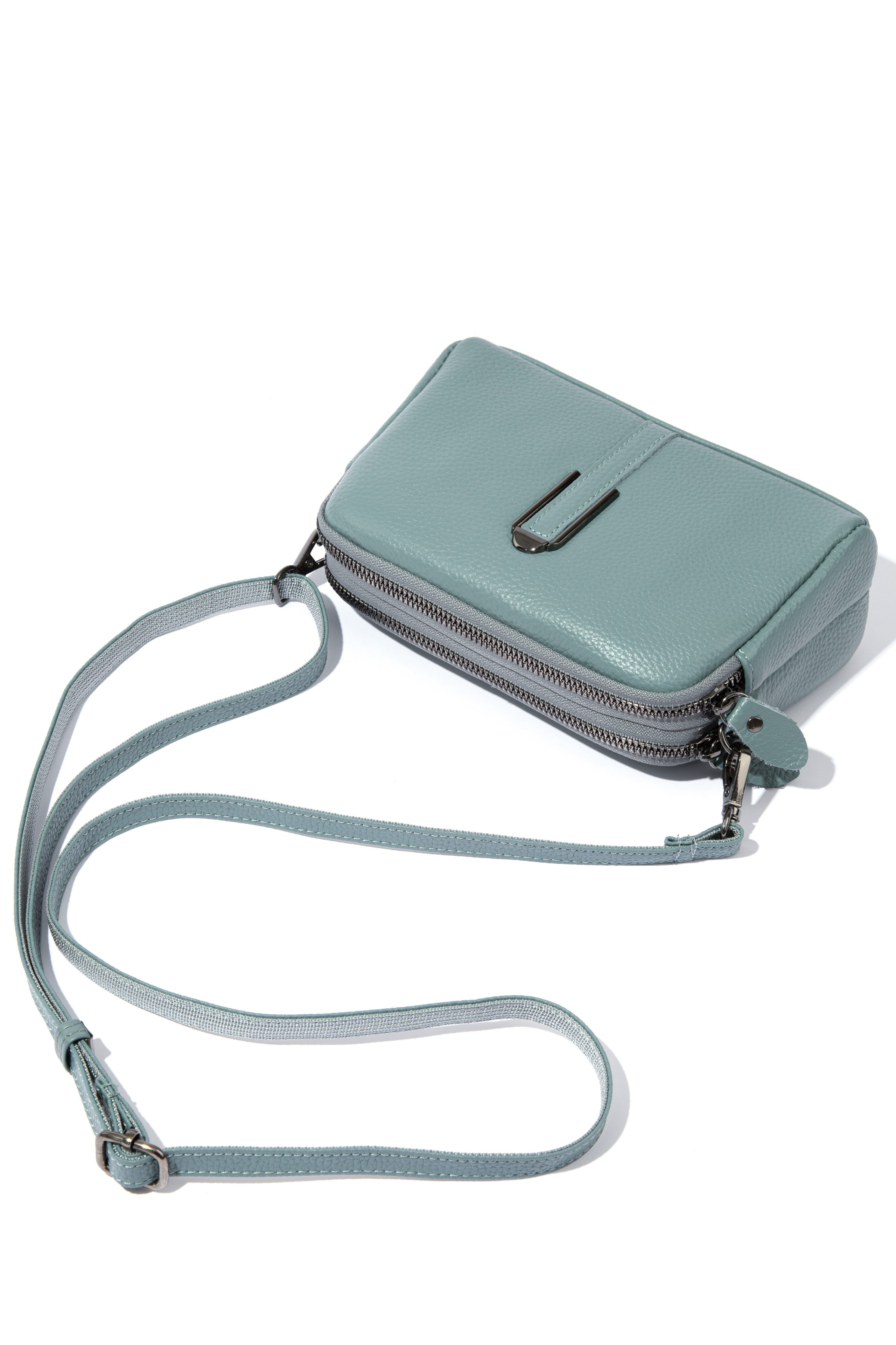 Фотосъемка одежды на моделях. Предметный фотограф. Предметная фотостудия. Предметная фотостудия Елизаветы Антроповой. Новосибирск