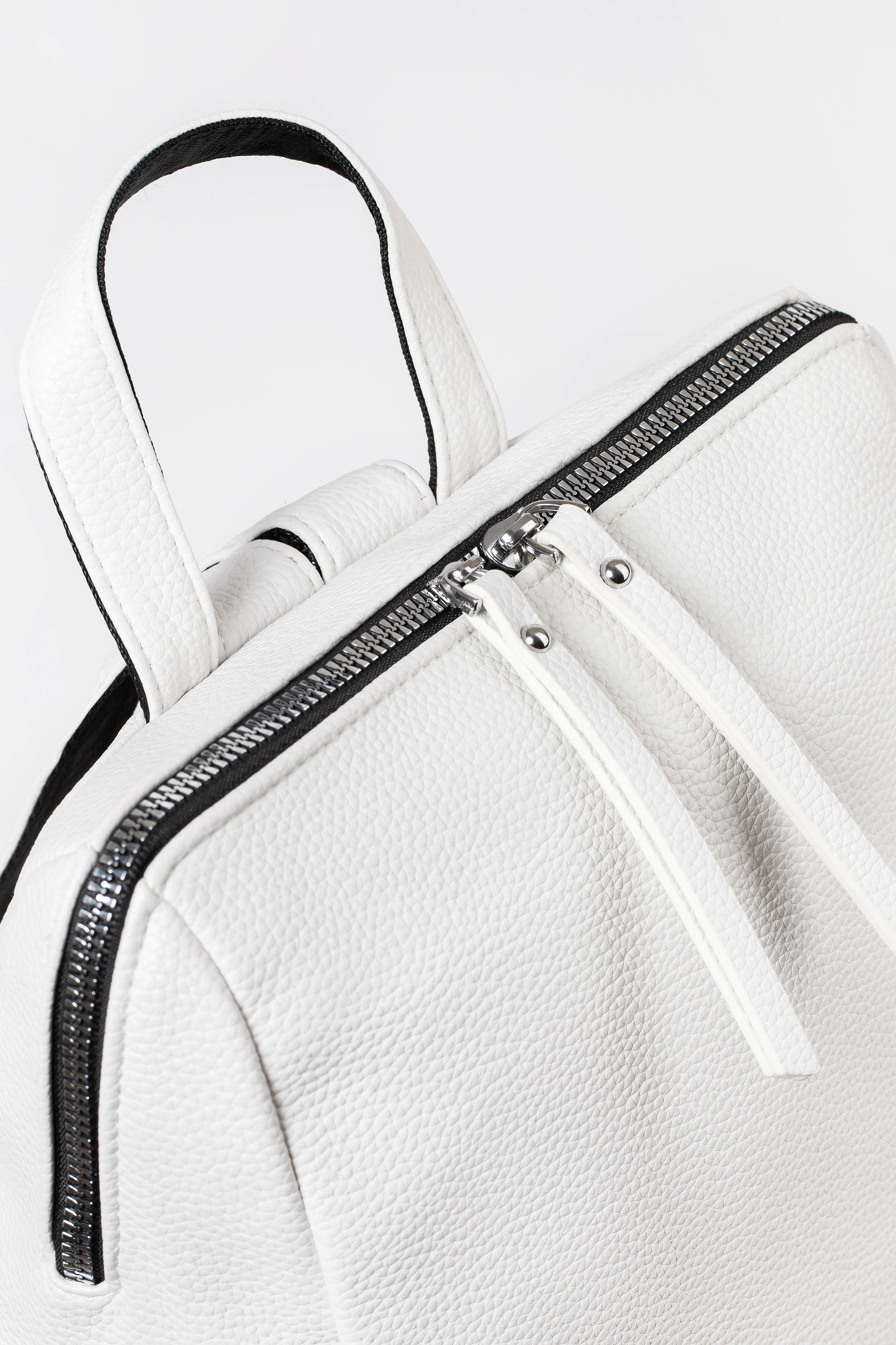 Фотосъемка одежды на моделях. Предметный фотограф. Предметная фотостудия. Предметная фотостудия Елизаветы Антроповой. Новосибирск