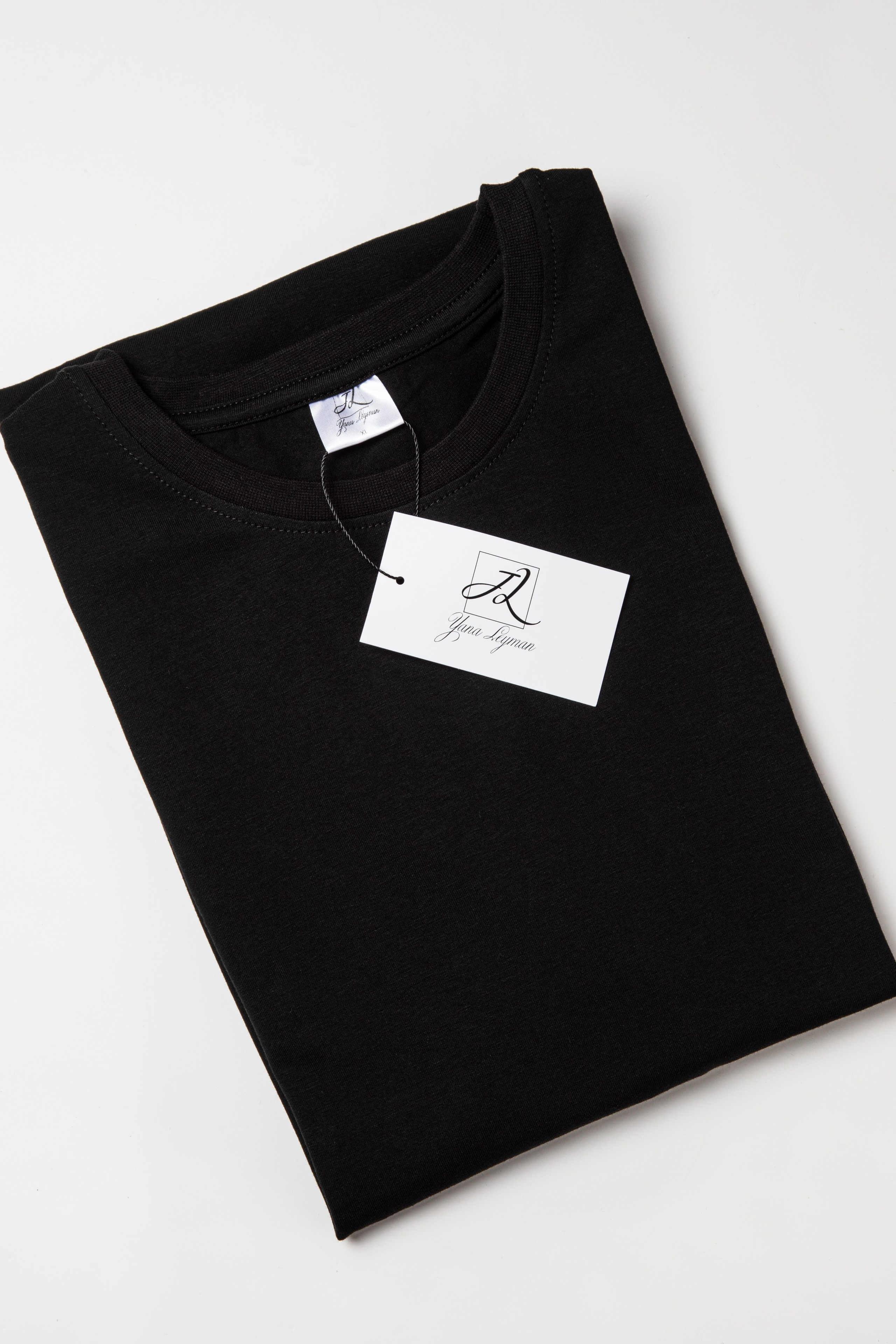 Футболки. Предметный фотограф Елизавета Антропова. Новосибирск