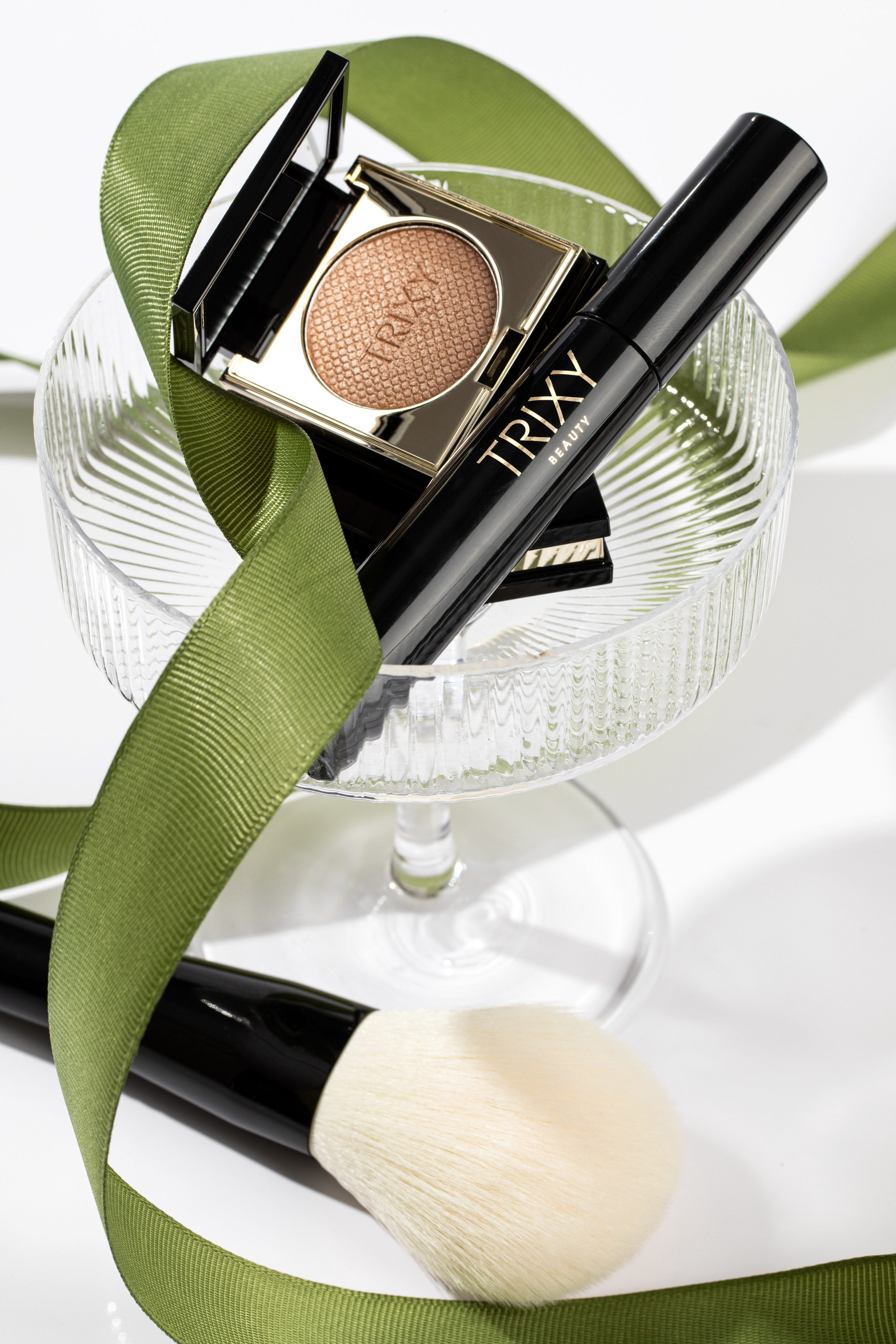 Предметная фотосъемка косметики парфюмерии и др для маркетплейсов, рек. Предметная фотостудия Елизаветы Антроповой. Новосибирск