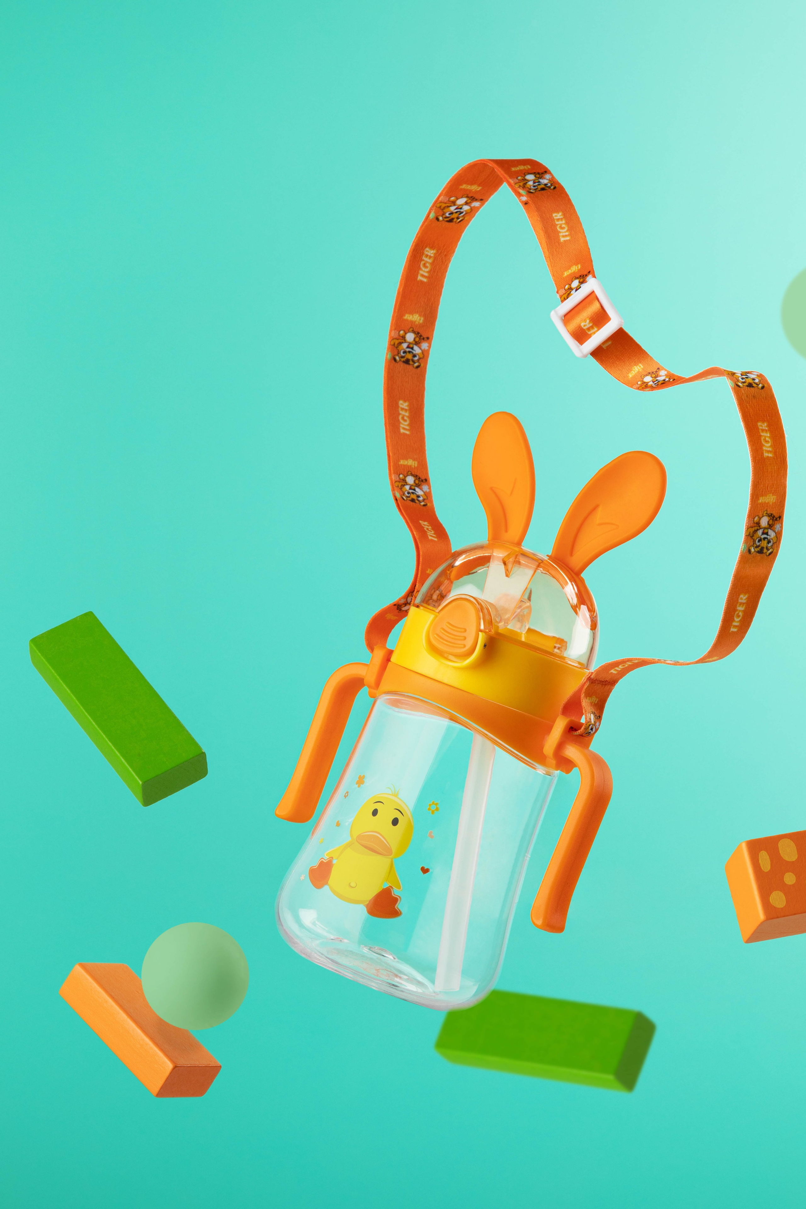 Детская бутылочка. Предметная фотостудия Елизаветы Антроповой. Новосибирск