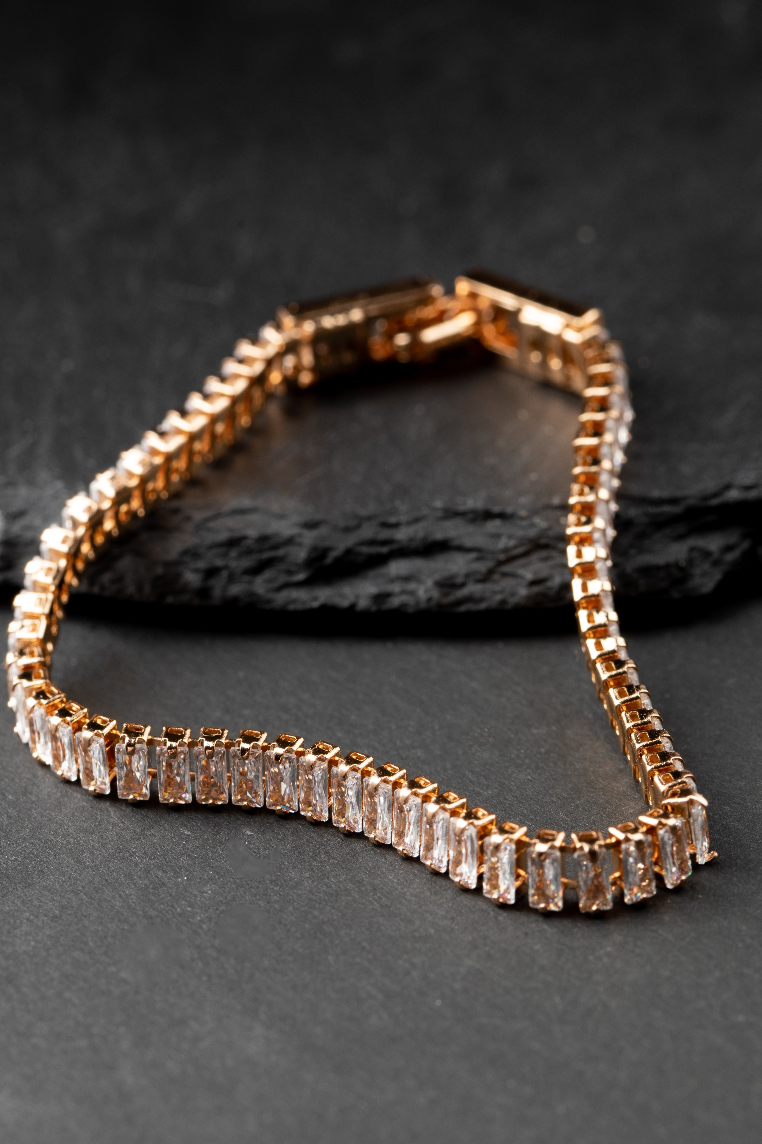 Предметная ювелирная фотосъемка. Предметный фотограф. Предметная фотостудия. Предметная фотостудия Елизаветы Антроповой. Новосибирск