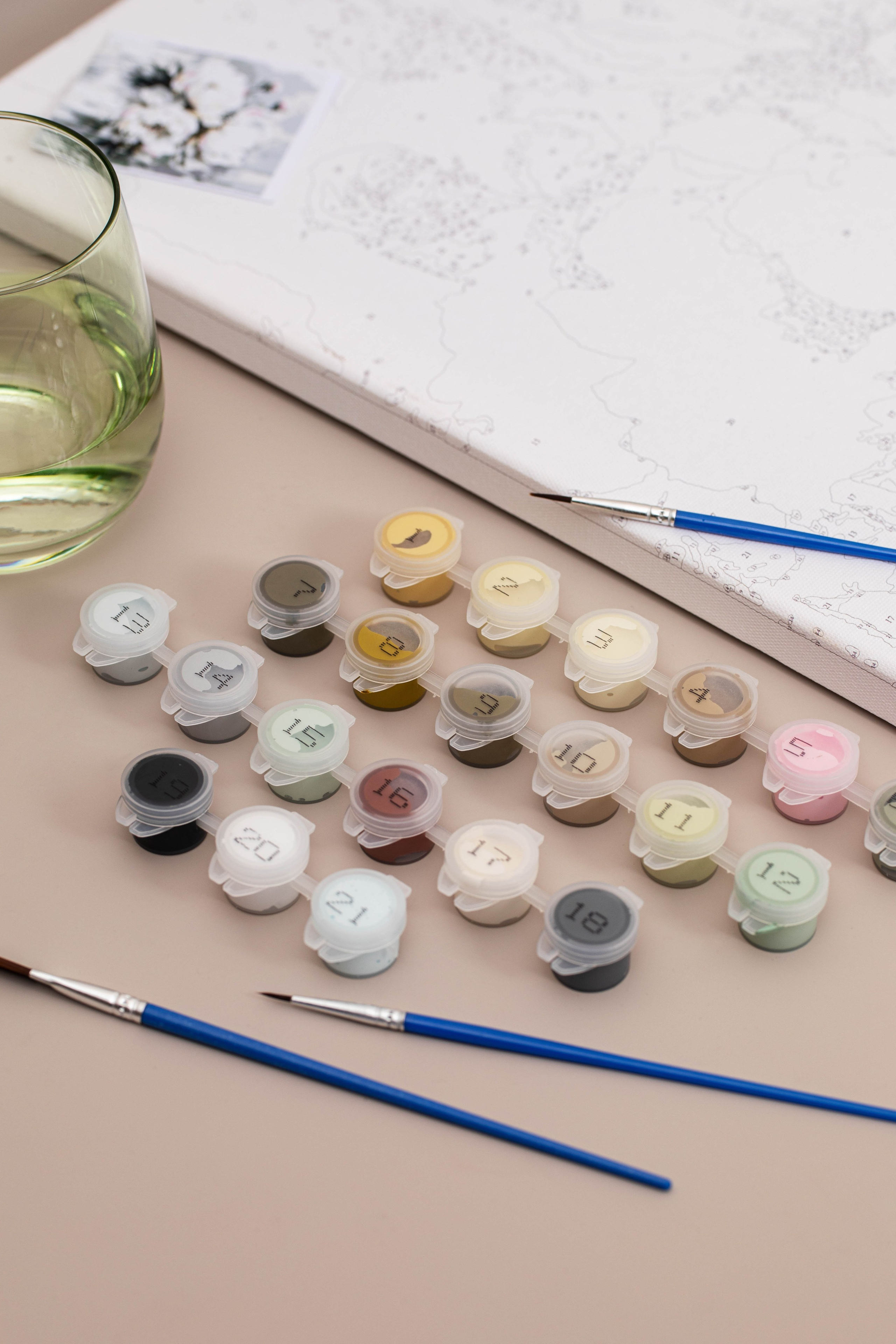 Картина по номерам. Предметная фотостудия Елизаветы Антроповой. Новосибирск